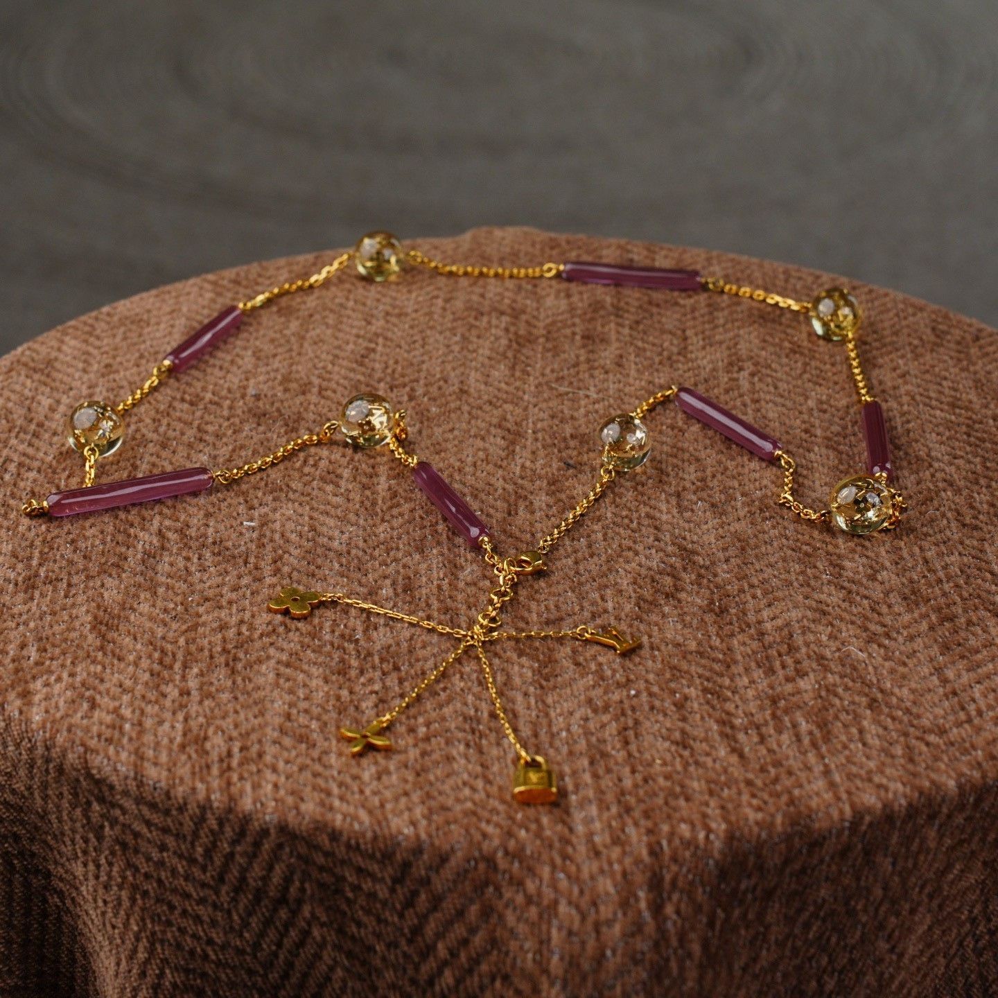 Louis Vuitton Louis Vuitton Gold Necklace OS Women Size ONE SIZE - 2 Thumbnail