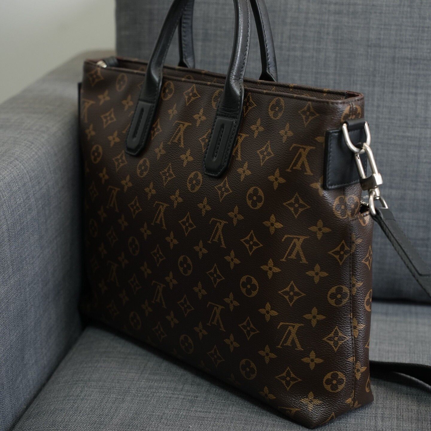 Louis Vuitton Louis Vuitton Bag one size Men Size ONE SIZE - 3 Thumbnail