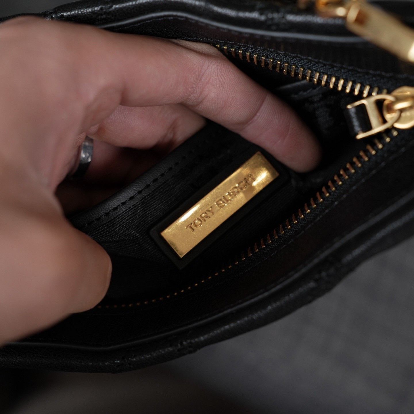 Tory Burch Tory Burch Black Shoulder Bag OS Women Size ONE SIZE - 6 Thumbnail