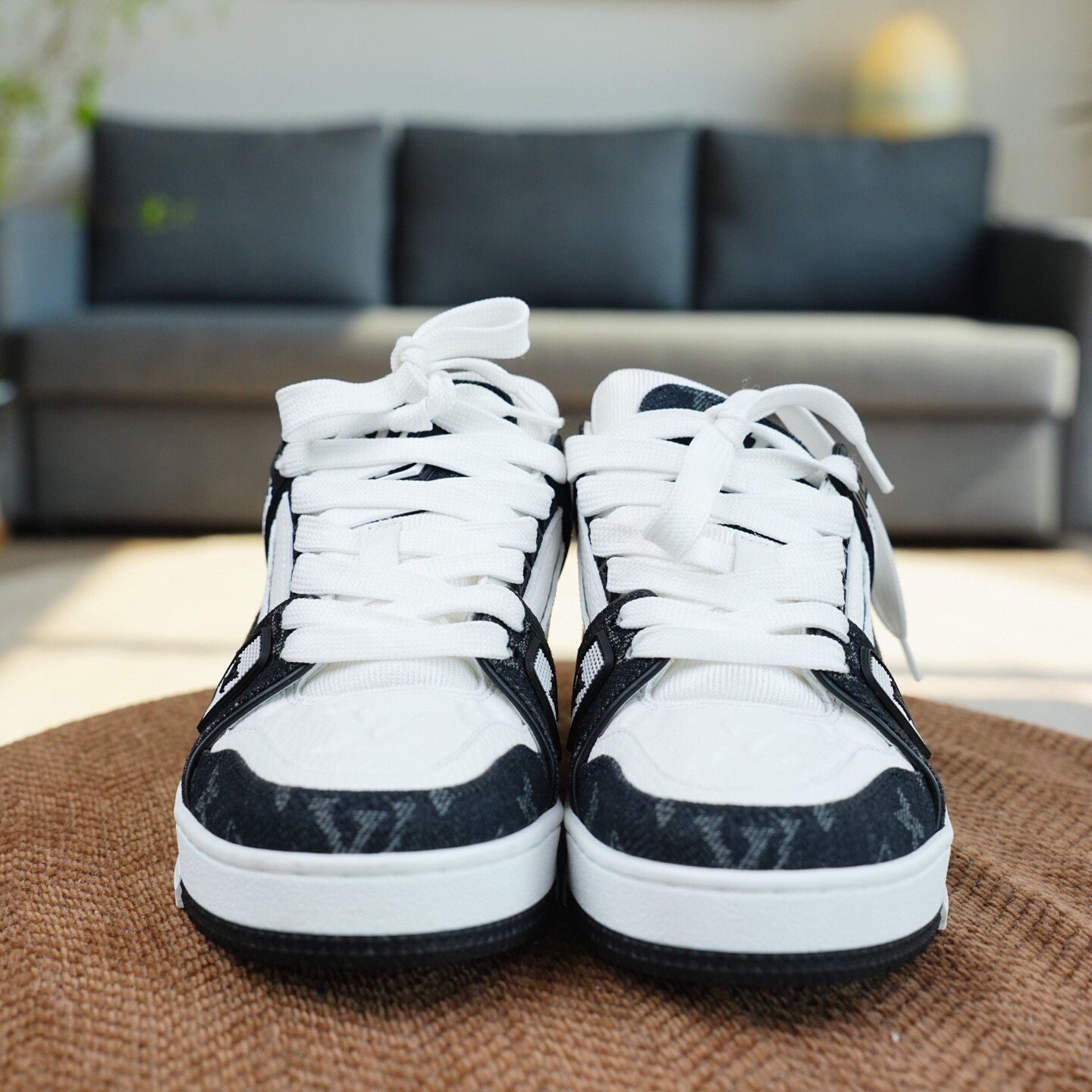 Louis Vuitton Louis Vuitton Training Denim Black Lowtop Sneakers Women Size US 6 / IT 36 - 4 Thumbnail