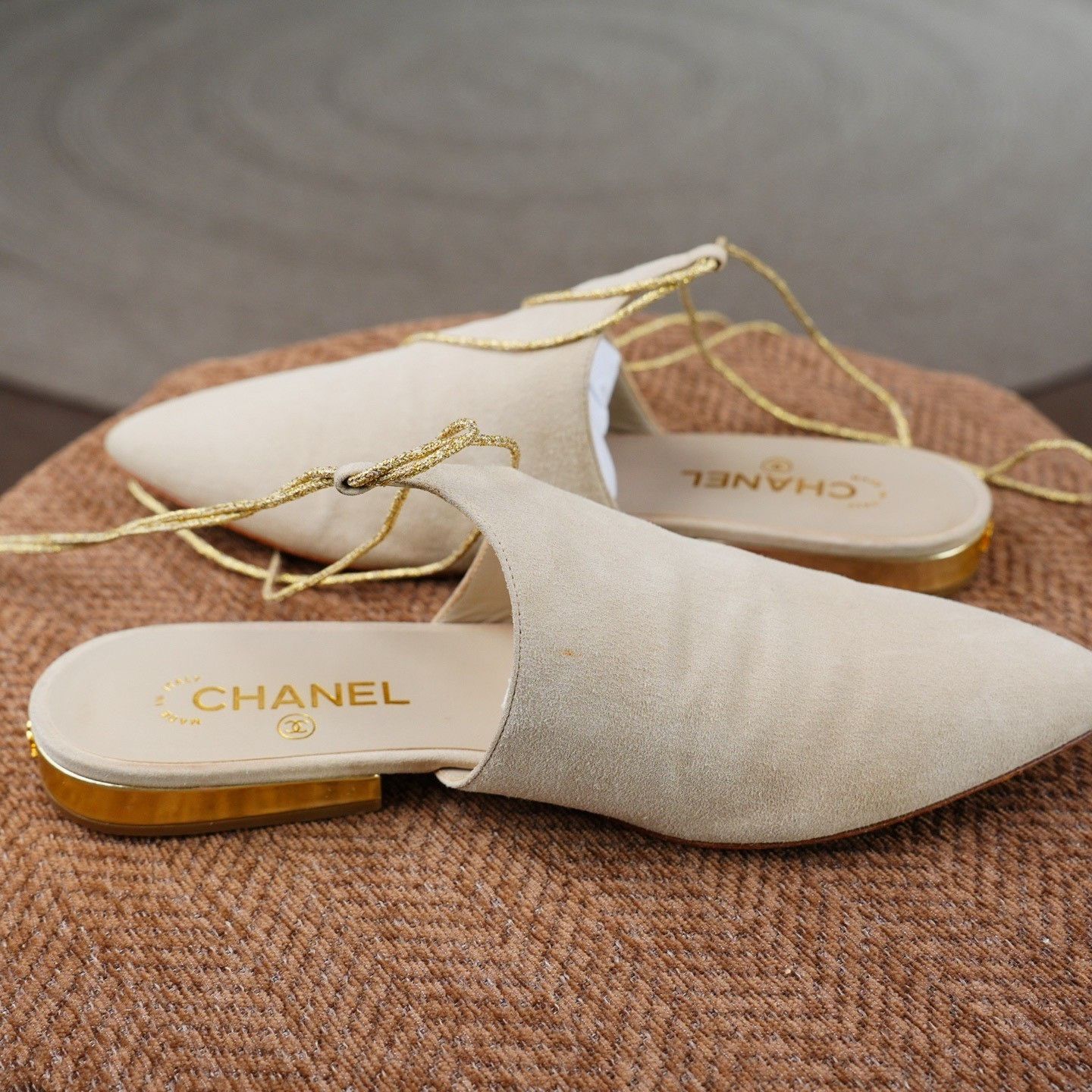 Chanel Chanel Suede Sandals us_10-5 Women Size US 10.5 / IT 40.5 - 6 Thumbnail