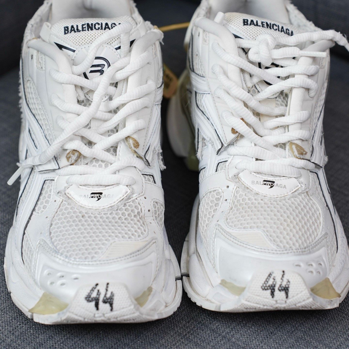 Balenciaga Balenciaga Running White Lowtop Sneakers 11 Men Size US 11 / EU 44 - 4 Thumbnail