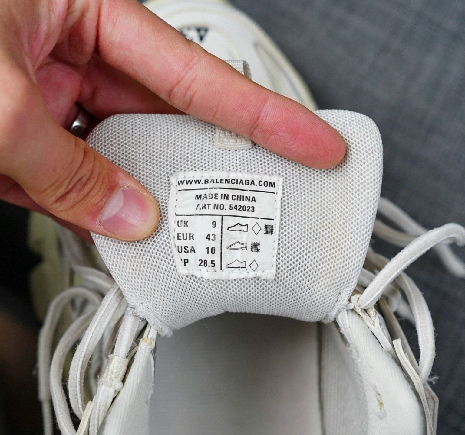 Balenciaga Balenciaga White Lowtop Sneakers 10 Men Size US 10 / EU 43 - 5 Thumbnail