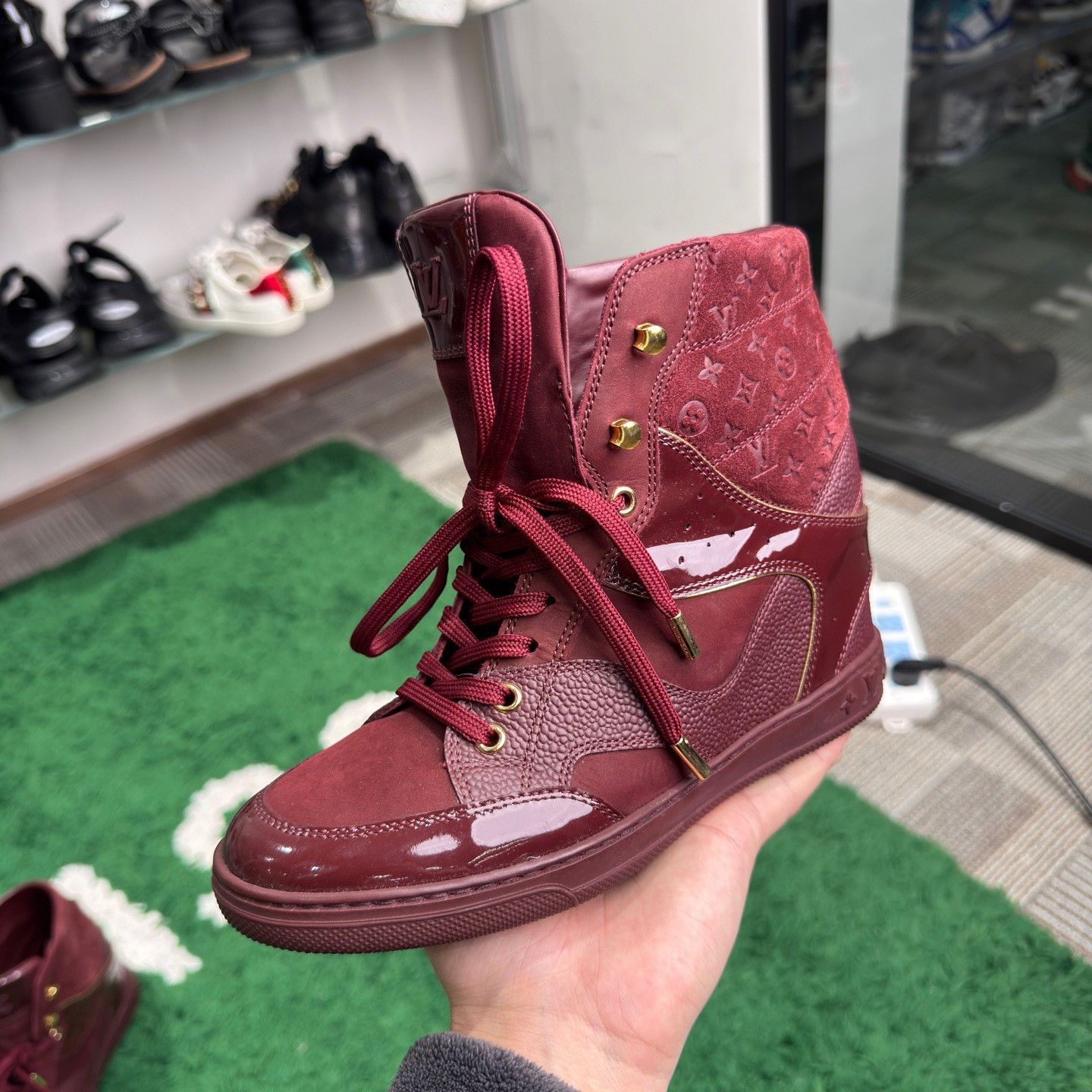 Louis Vuitton Louis Vuitton Suede Red Hitop Sneakers us_7 Women Size US 7 / IT 37 - 2 Thumbnail