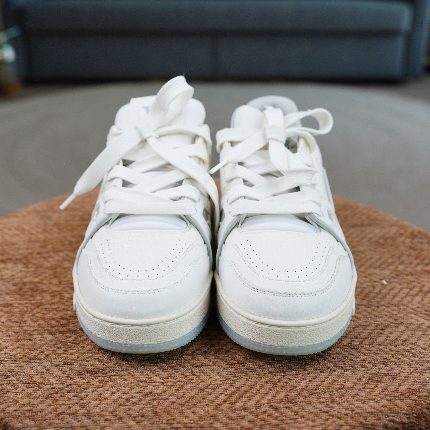 Louis Vuitton Louis Vuitton Training White Lowtop Sneakers us_6-5 Women Size US 6.5 / IT 36.5 - 5 Thumbnail