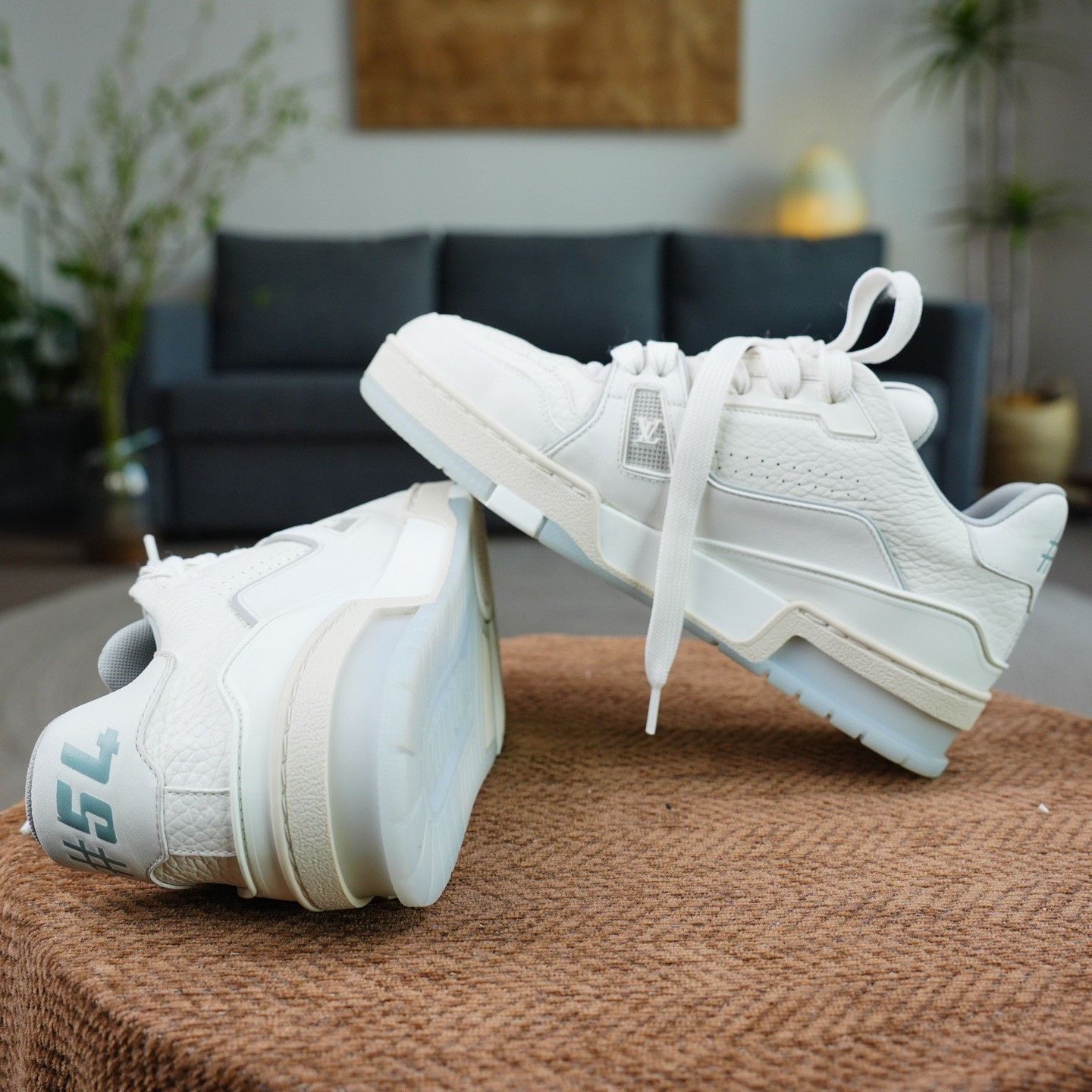 Louis Vuitton Louis Vuitton Training White Lowtop Sneakers us_6-5 Women Size US 6.5 / IT 36.5 - 7 Thumbnail