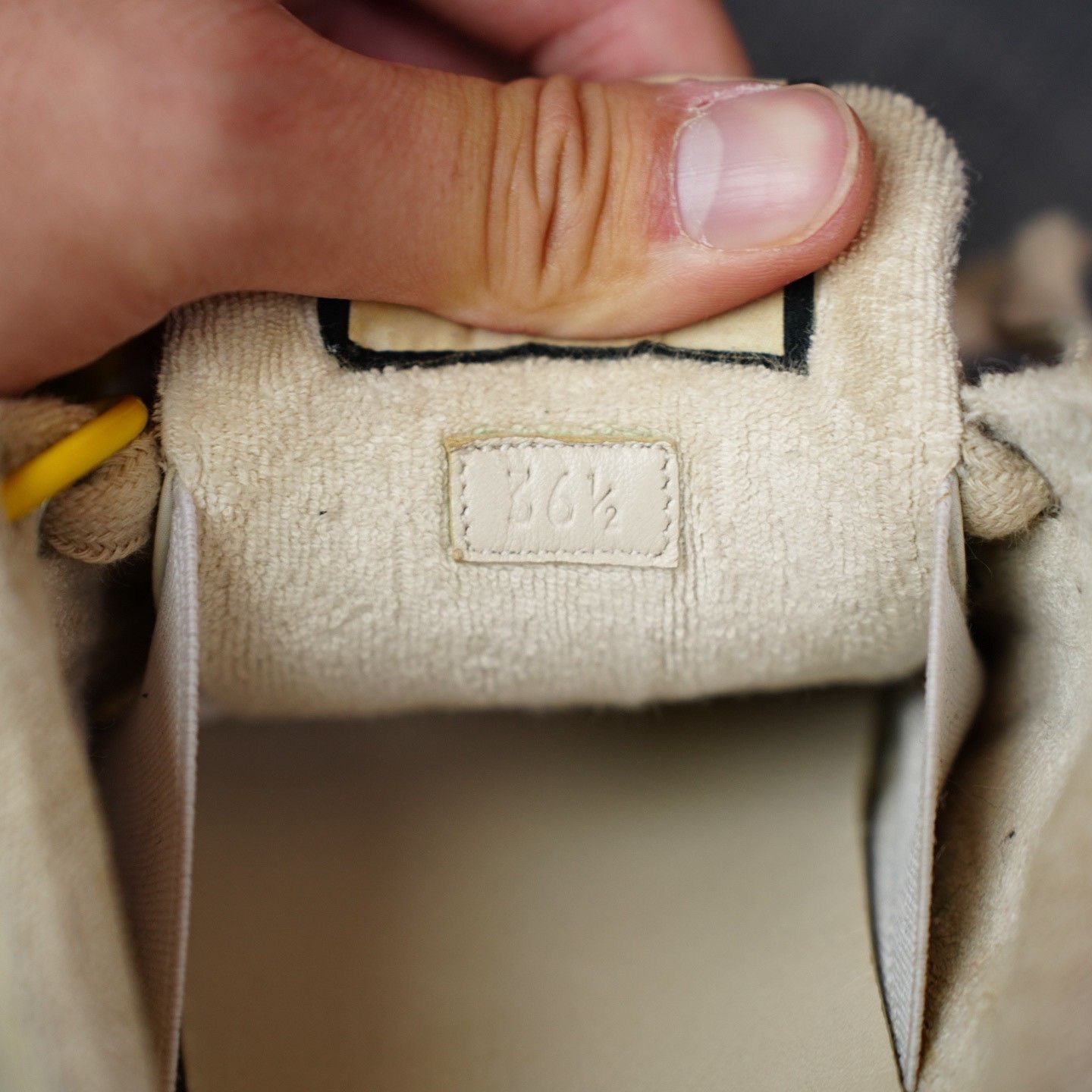 Gucci Gucci Distressed Pink Lowtop Sneakers us_6-5 Women Size US 6.5 / IT 36.5 - 6 Thumbnail