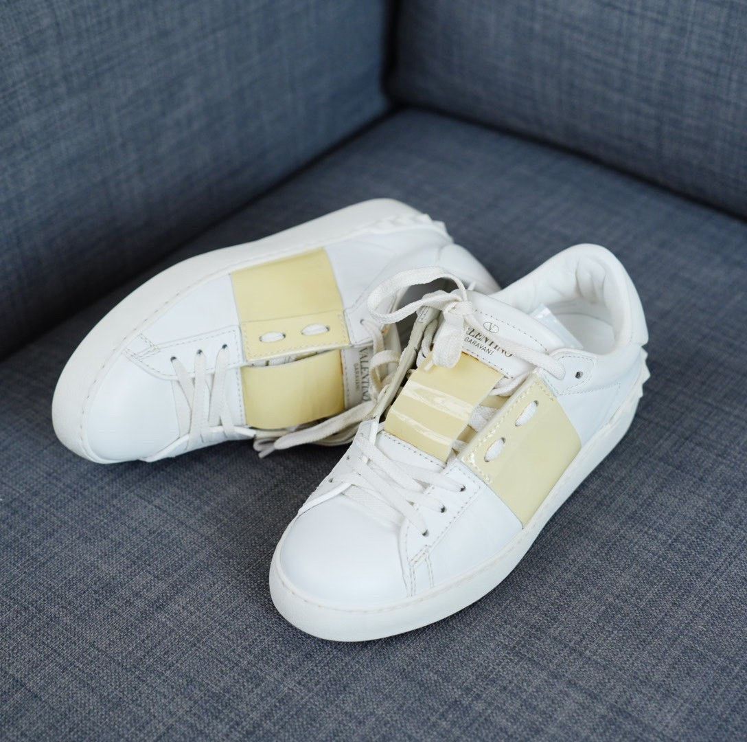 Valentino Valentino White Lowtop Sneakers us_6-5 Women Size US 6.5 / IT 36.5 - 2 Thumbnail