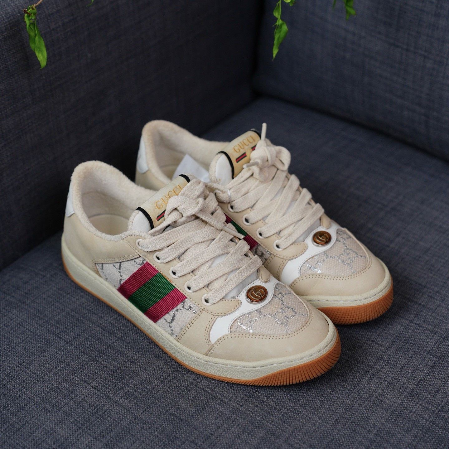 Gucci Gucci White Lowtop Sneakers us_6-5 Women Size US 6.5 / IT 36.5 - 8 Thumbnail