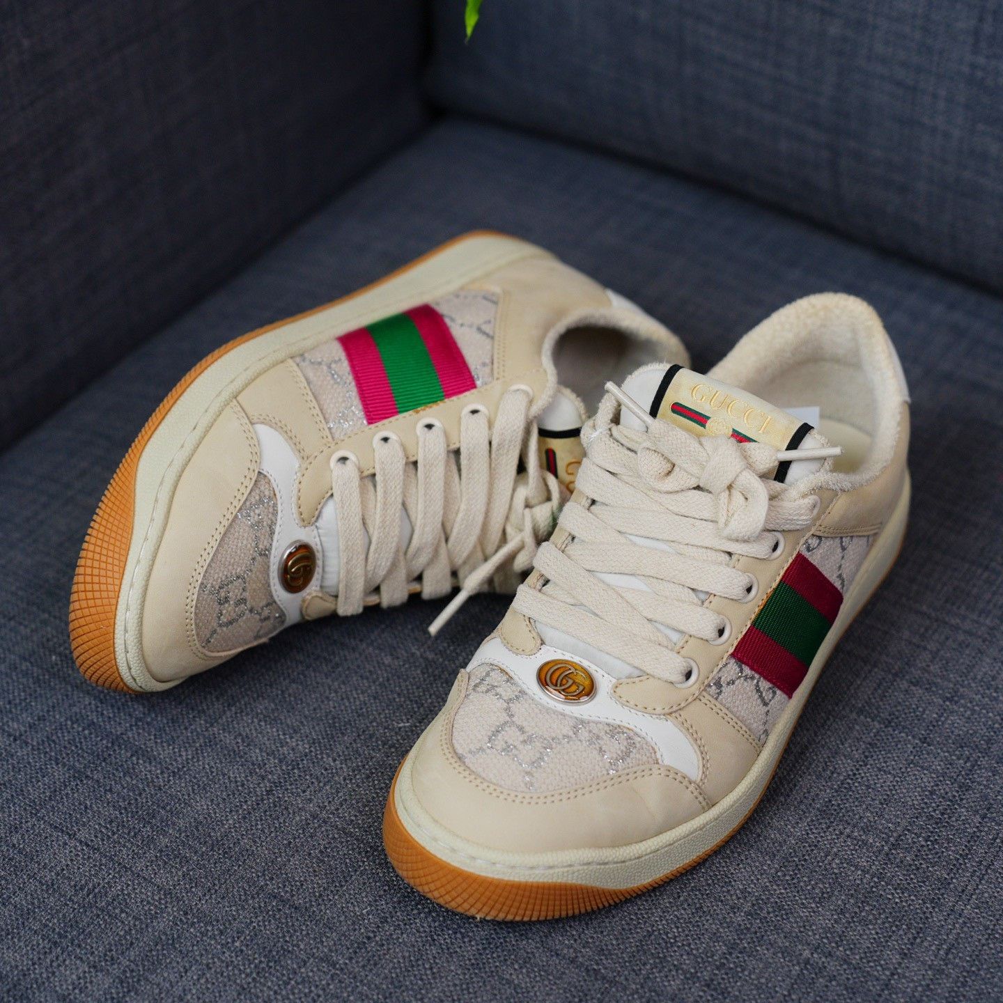Gucci Gucci White Lowtop Sneakers us_6-5 Women Size US 6.5 / IT 36.5 - 2 Thumbnail