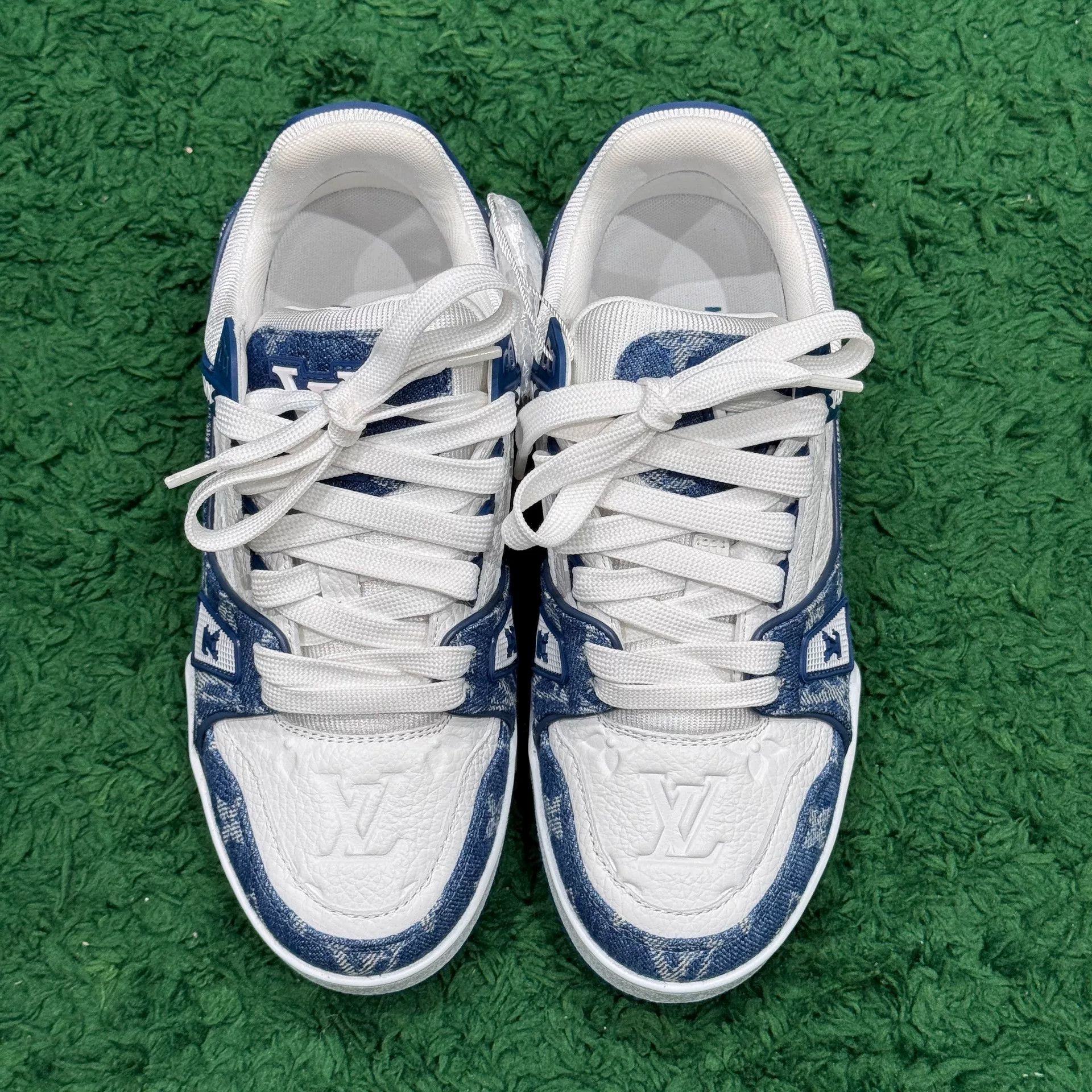 Louis Vuitton Louis Vuitton Training Denim Blue Lowtop Sneakers us_6 Women Size US 6 / IT 36 - 2 Thumbnail