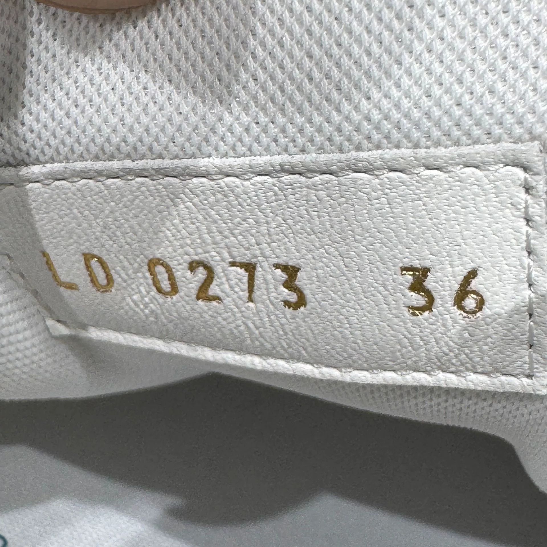 Louis Vuitton Louis Vuitton Training Denim Blue Lowtop Sneakers us_6 Women Size US 6 / IT 36 - 8 Thumbnail