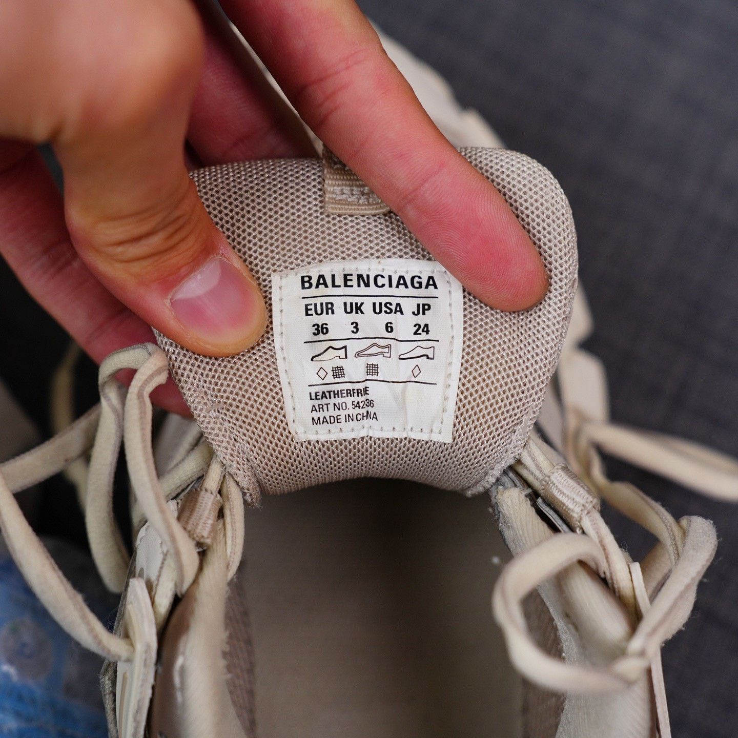 Balenciaga Balenciaga Brown Lowtop Sneakers us_6 Women Size US 6 / IT 36 - 6 Thumbnail