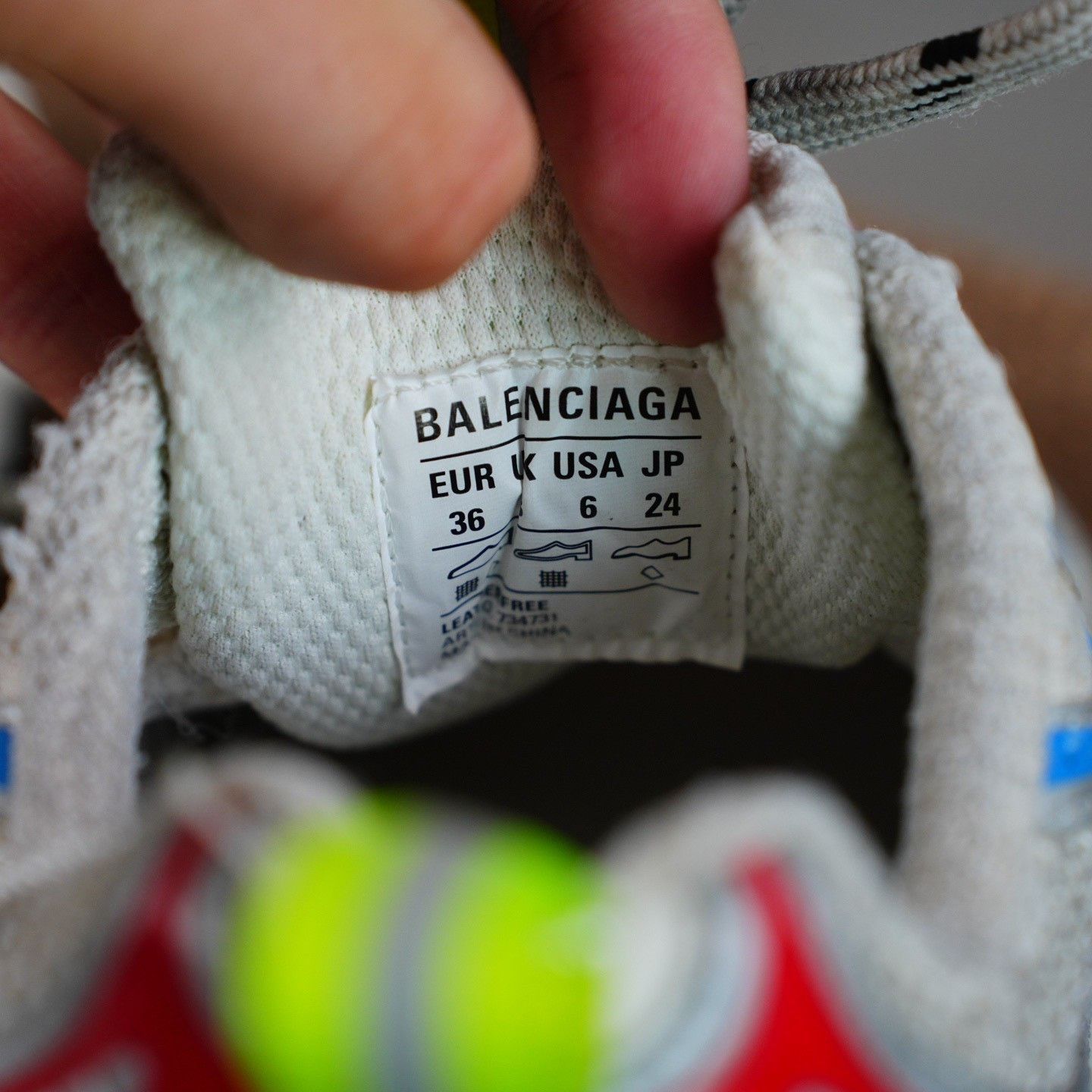 Balenciaga Balenciaga Blue Lowtop Sneakers us_6 Women Size US 6 / IT 36 - 5 Thumbnail