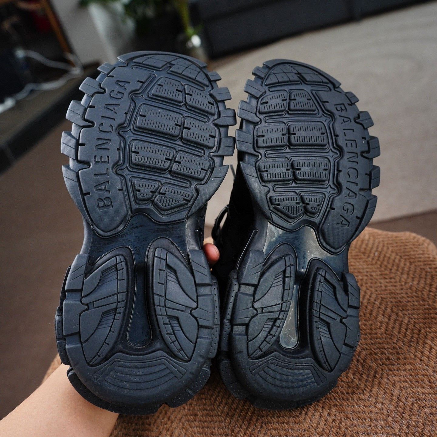 Balenciaga Balenciaga Black Lowtop Sneakers us_6 Women Size US 6 / IT 36 - 8 Thumbnail