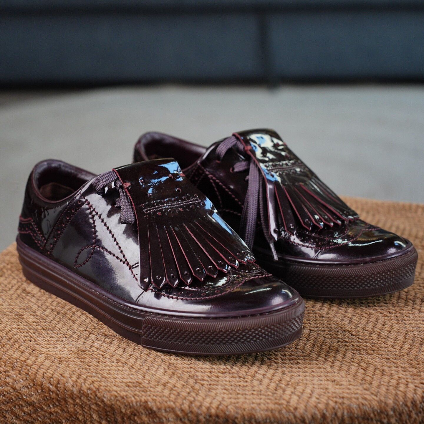 Louis Vuitton Louis Vuitton Patent Lowtop Sneakers us_6 Women Size US 6 / IT 36 - 4 Thumbnail