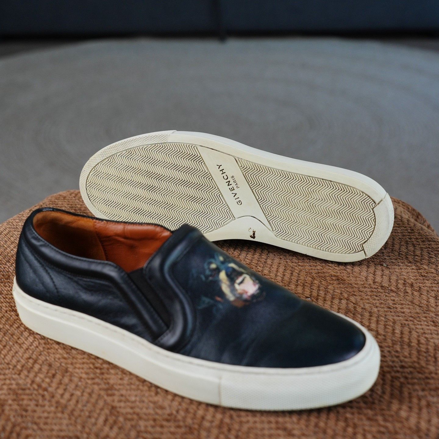 Givenchy Givenchy Black Lowtop Sneakers us_6 Women Size US 6 / IT 36 - 8 Thumbnail