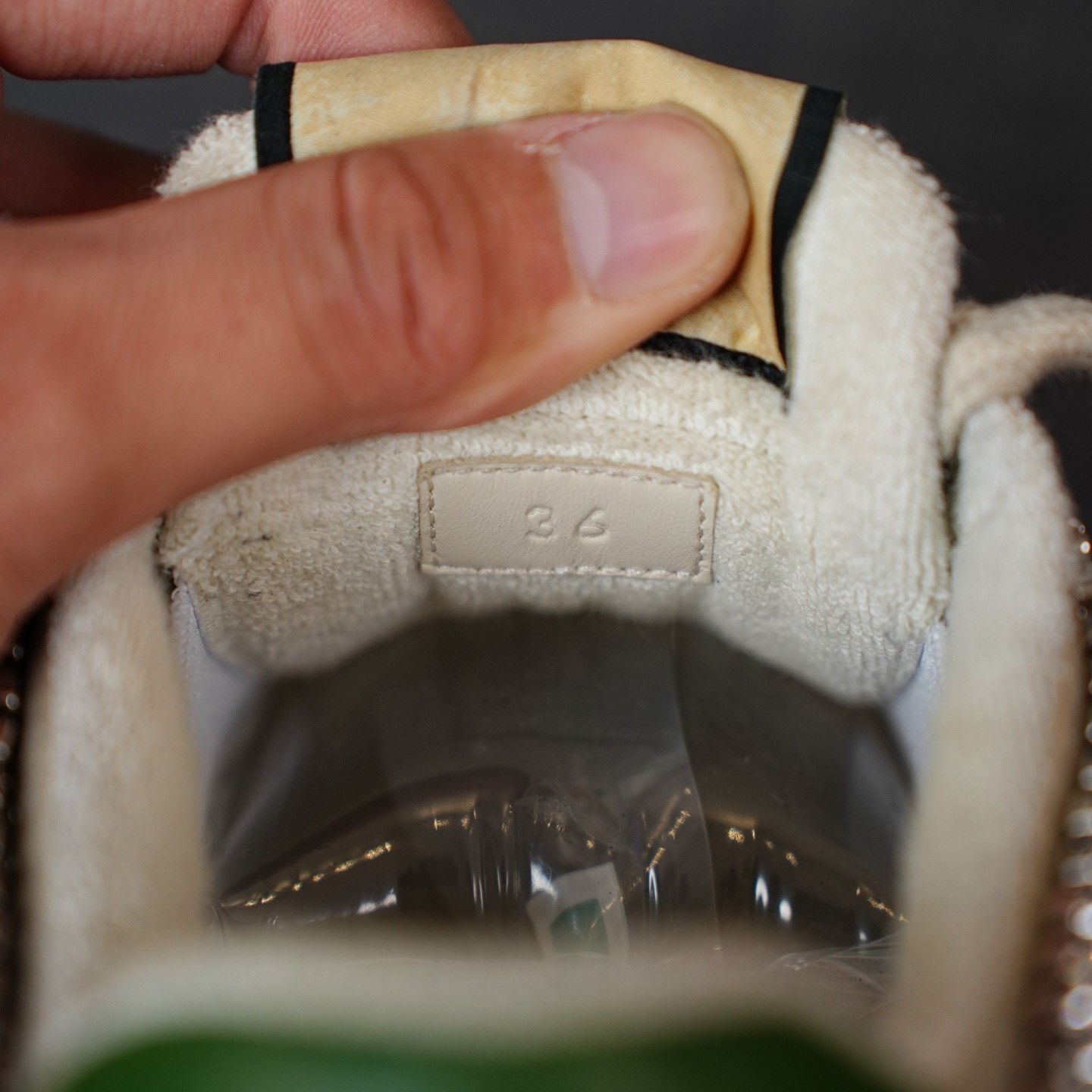Gucci Gucci Green Lowtop Sneakers us_6 Women Size US 6 / IT 36 - 7 Thumbnail