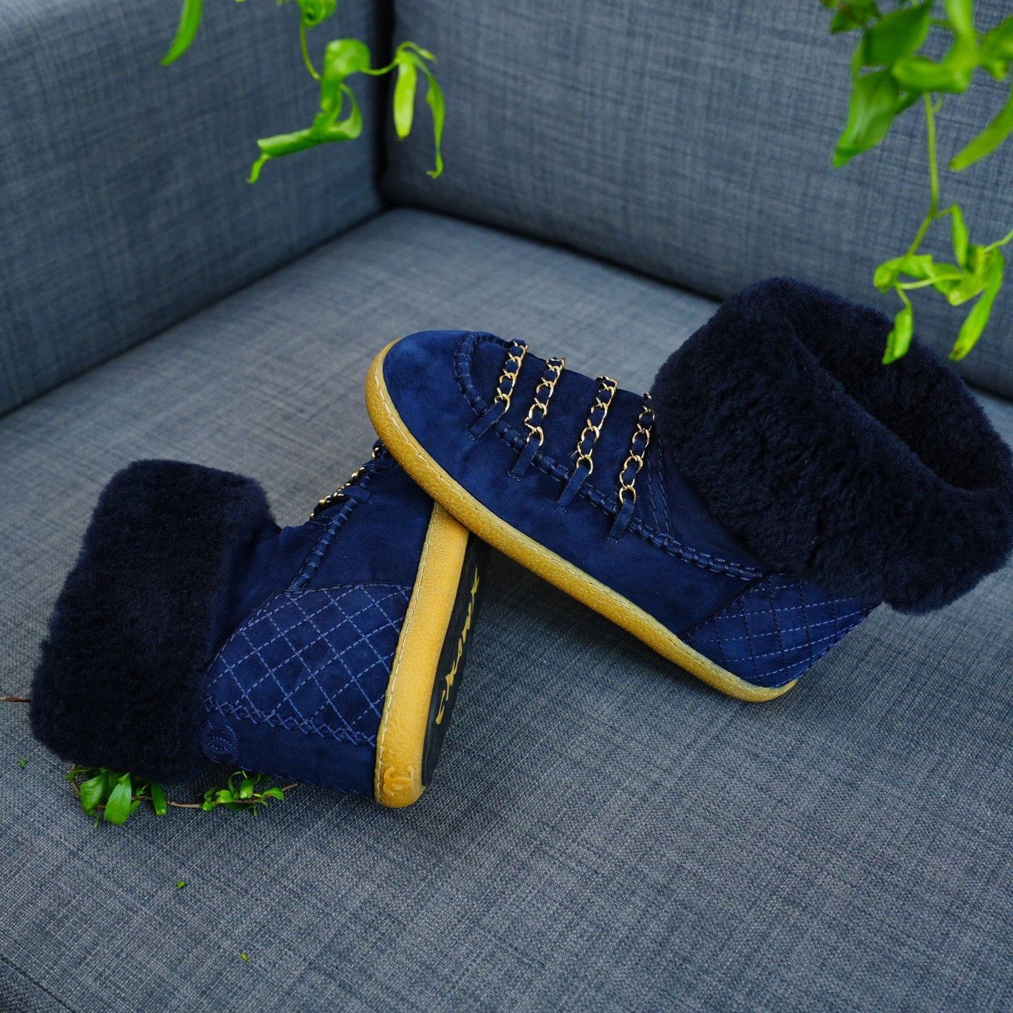 Chanel Chanel Suede Blue Boots us_6 Women Size US 6 / IT 36 - 8 Thumbnail