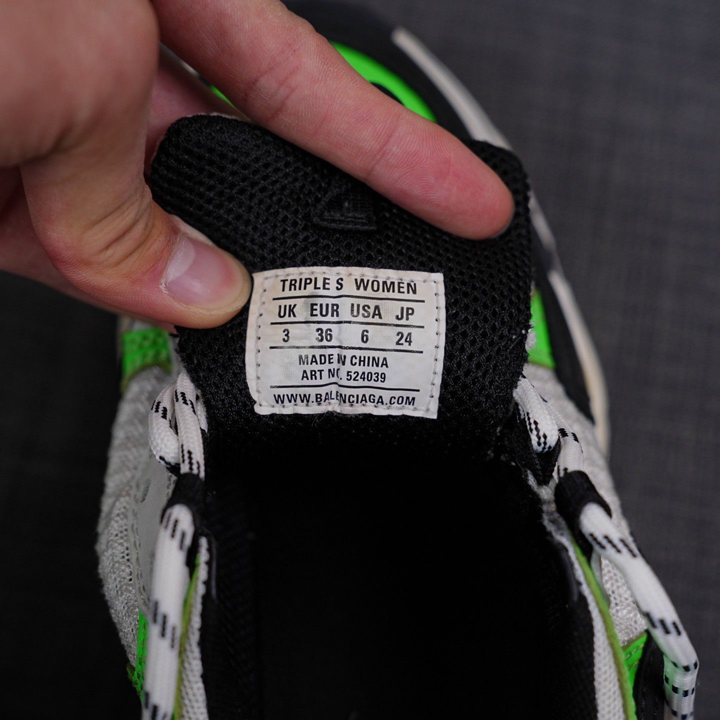 Balenciaga Balenciaga Green Lowtop Sneakers us_6 Women Size US 6 / IT 36 - 7 Thumbnail