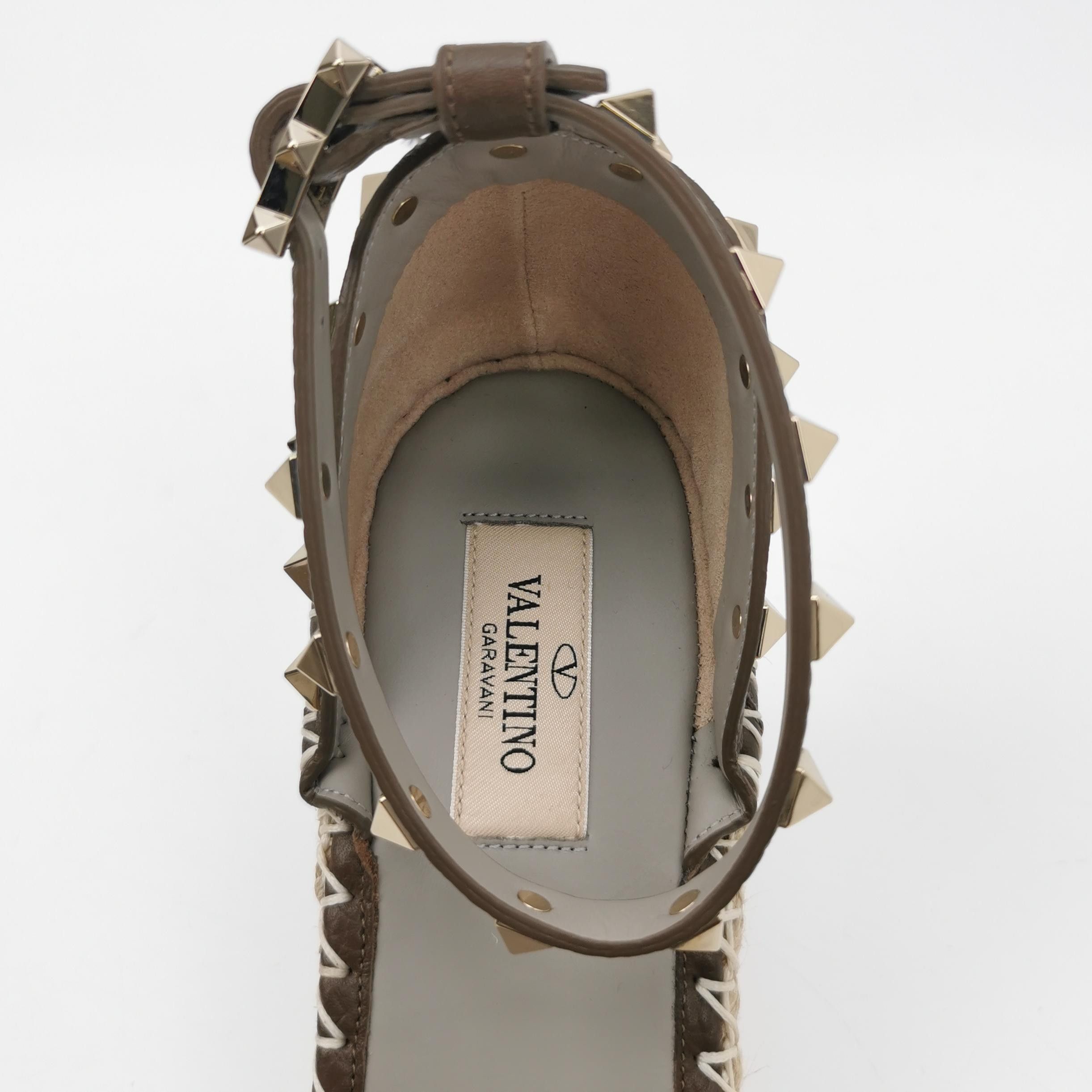 Valentino Valentino Rockstud Leather Wedge Sandals 40 Size US 10 / IT 40 - 8 Thumbnail
