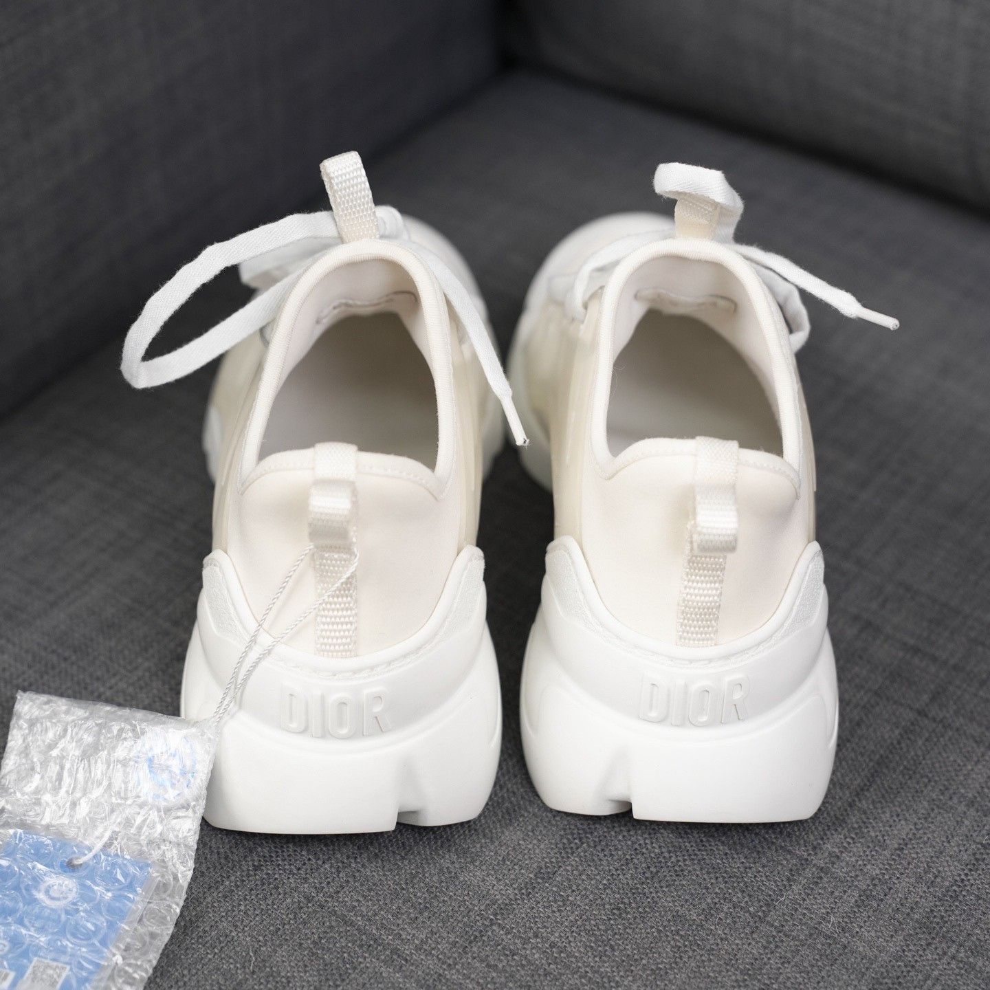 Dior Dior White Lowtop Sneakers us_6 Women Size US 6 / IT 36 - 6 Thumbnail
