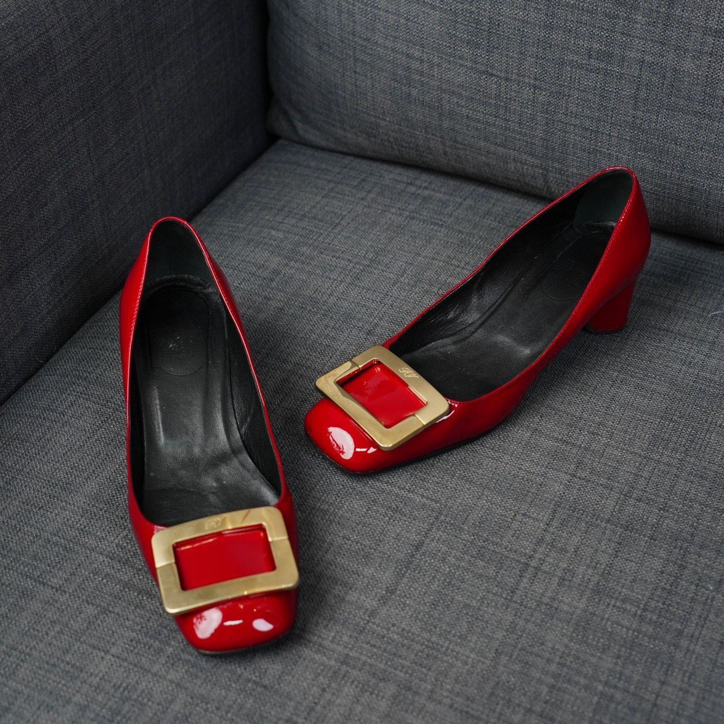 Roger Vivier Roger Vivier Retro Red Lowtop Sneakers us_6 Women Size US 6 / IT 36 - 3 Thumbnail