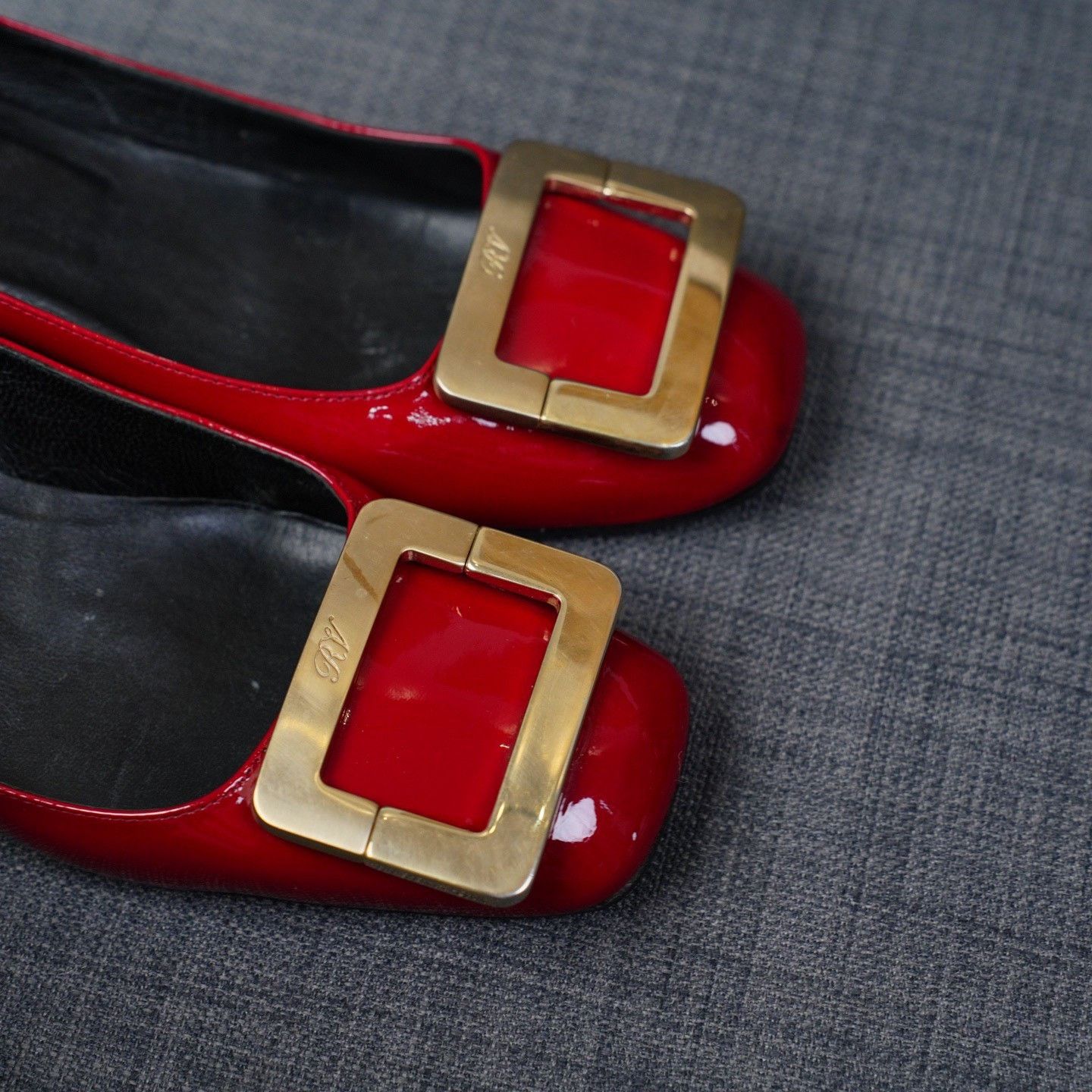 Roger Vivier Roger Vivier Retro Red Lowtop Sneakers us_6 Women Size US 6 / IT 36 - 8 Thumbnail