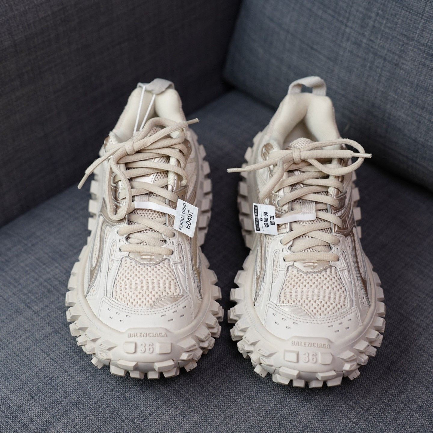 Balenciaga Balenciaga Brown Lowtop Sneakers us_6 Women Size US 6 / IT 36 - 4 Thumbnail