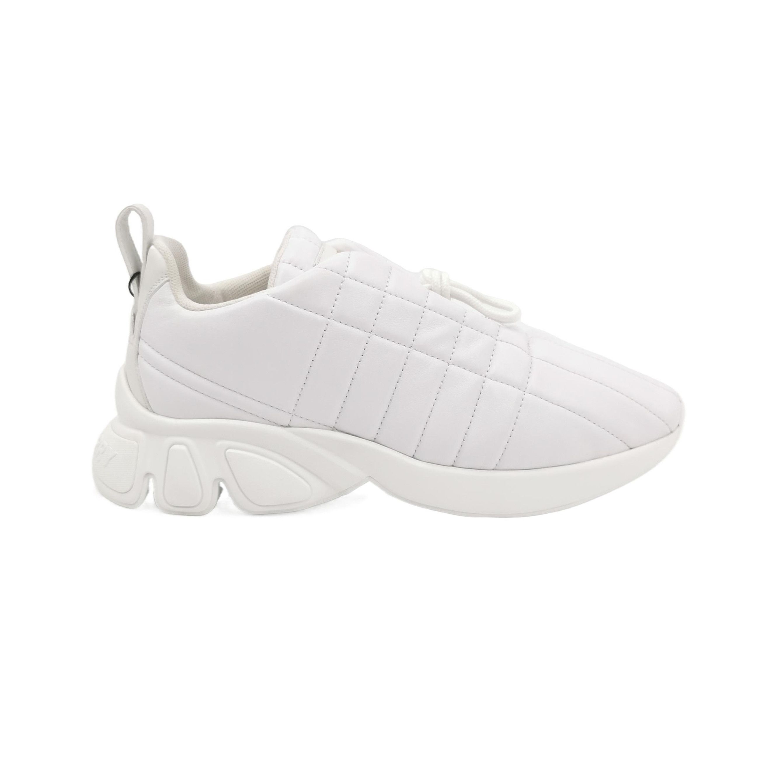Burberry Burberry Quilted Leather Low-Top Sneakers 41.5 Size US 8 / EU 41 - 2 Thumbnail