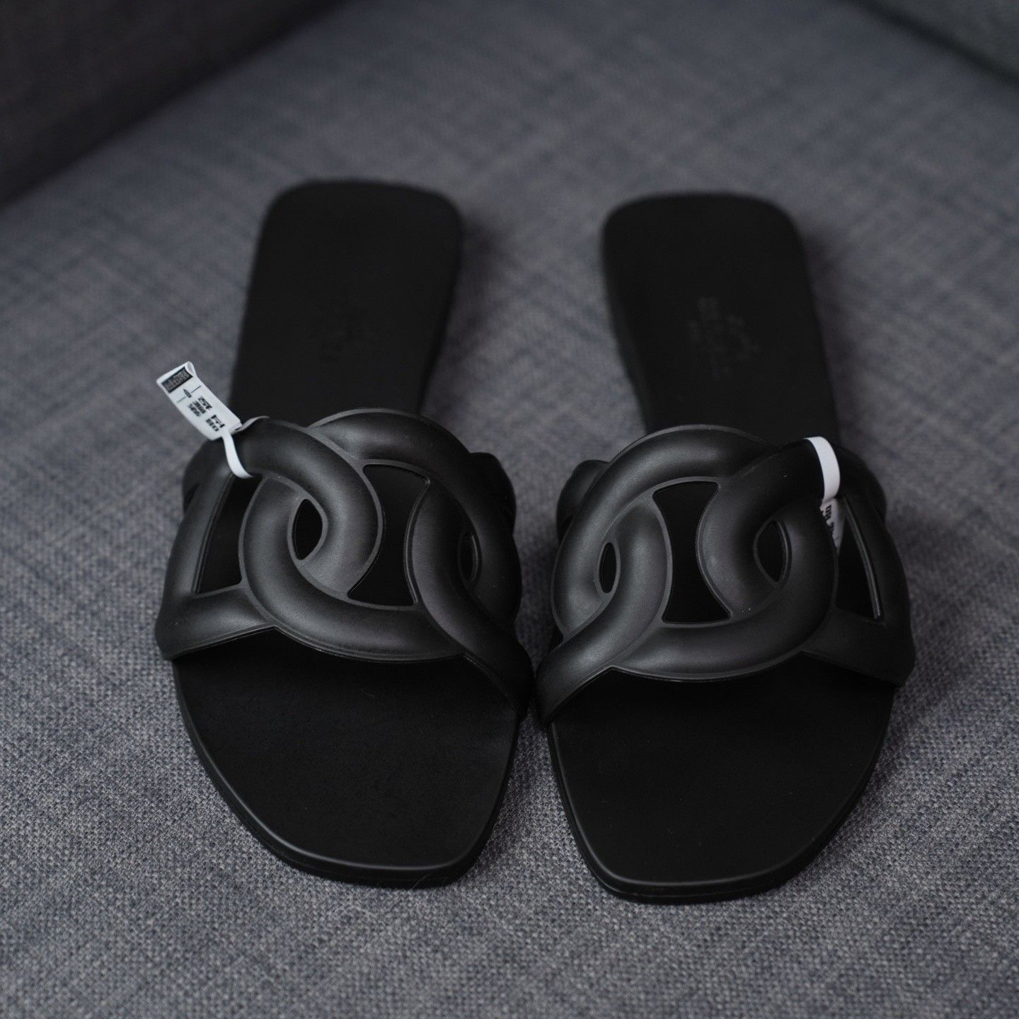 Hermes Hermes Leather Black Sandals us_6 Women Size US 6 / IT 36 - 3 Thumbnail