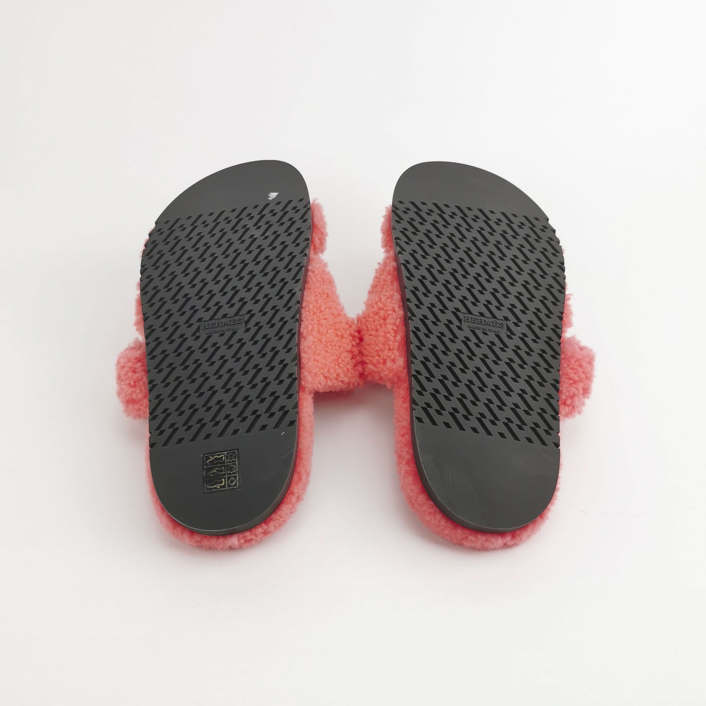 Hermes Hermes Pink Shearling Chypre Sandals 40 Size US 9 / IT 39 - 6 Thumbnail