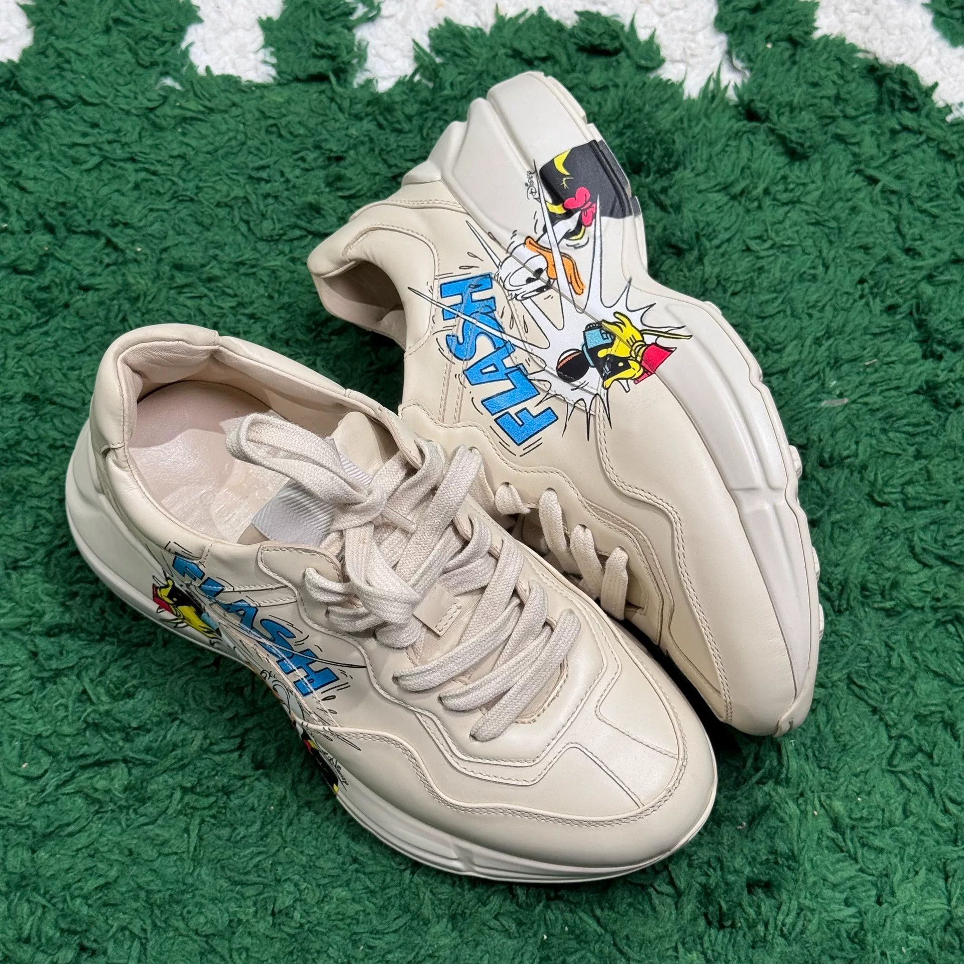 Gucci Gucci Printed White Lowtop Sneakers us_5-5 Women Size US 5.5 / IT 35.5 - 3 Thumbnail