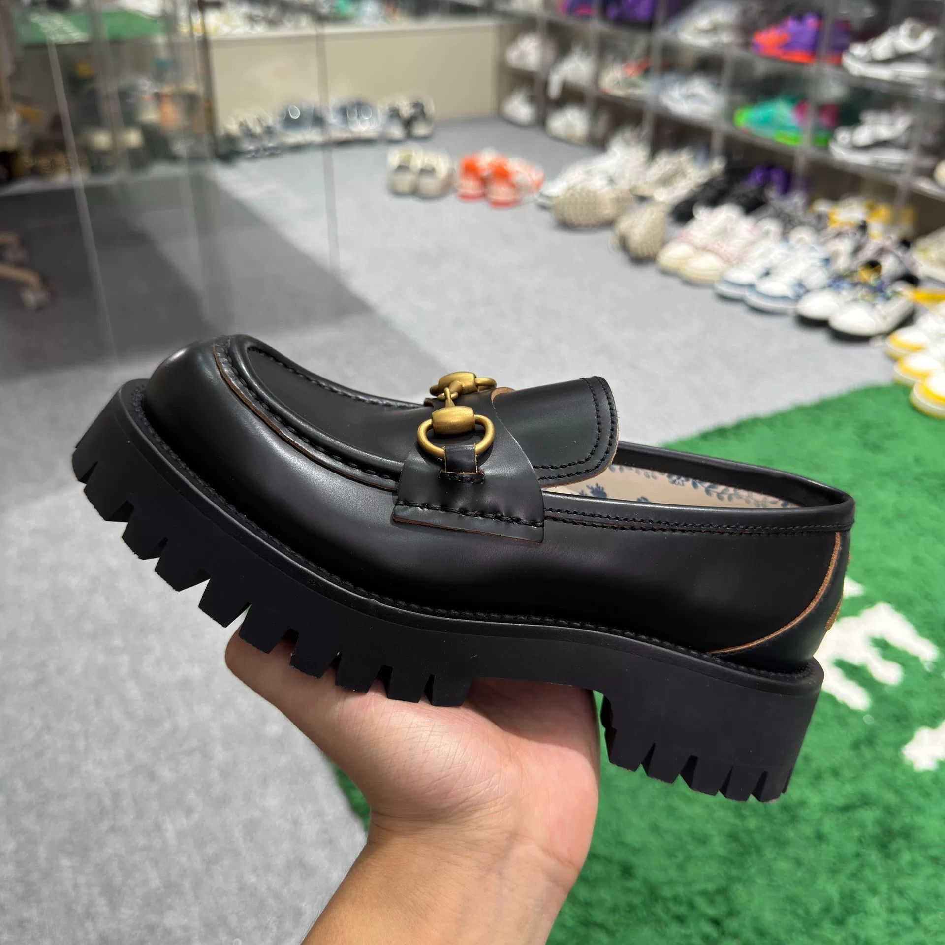Gucci Gucci Black Lowtop Sneakers us_5-5 Women Size US 5.5 / IT 35.5 - 5 Thumbnail