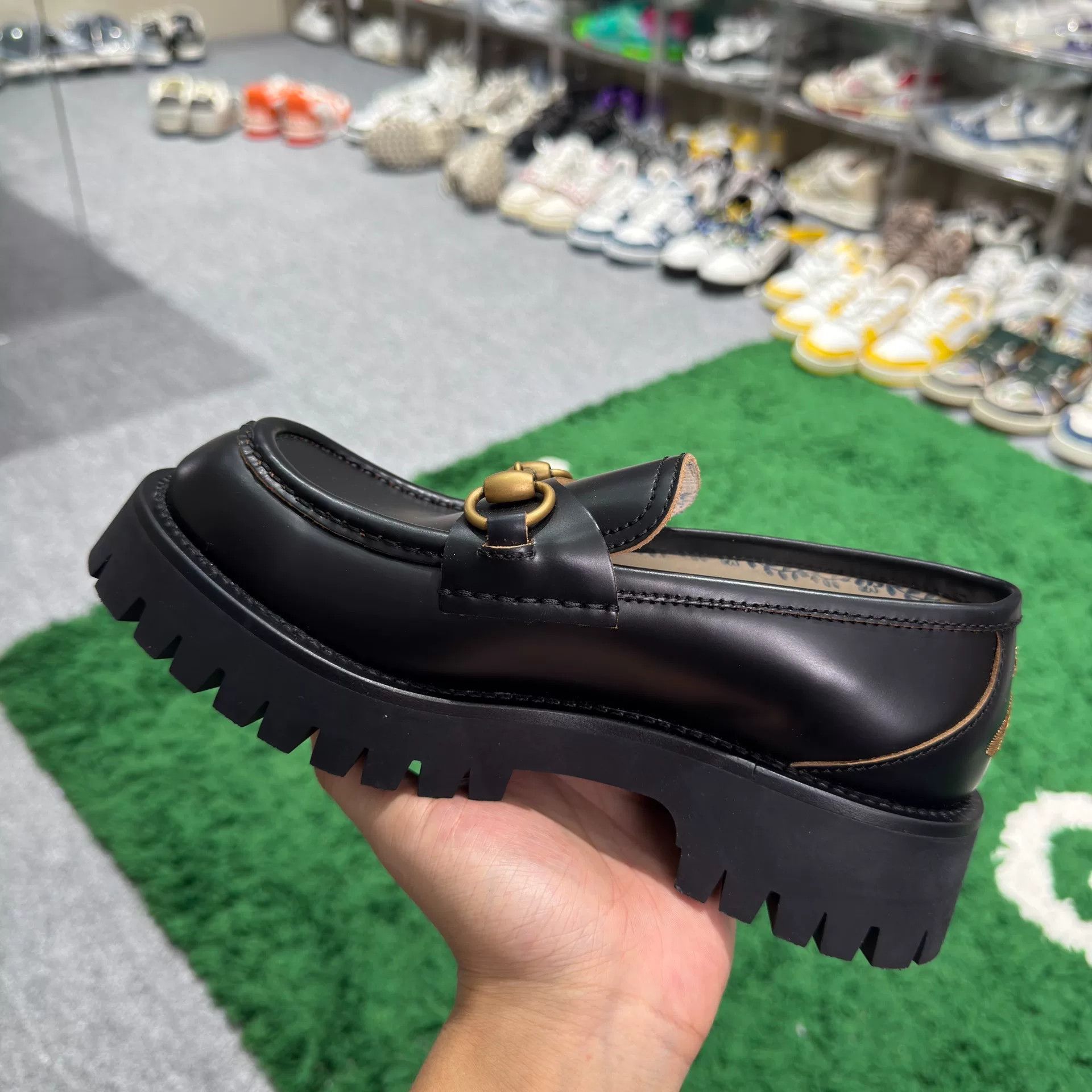 Gucci Gucci Black Lowtop Sneakers us_5-5 Women Size US 5.5 / IT 35.5 - 4 Thumbnail