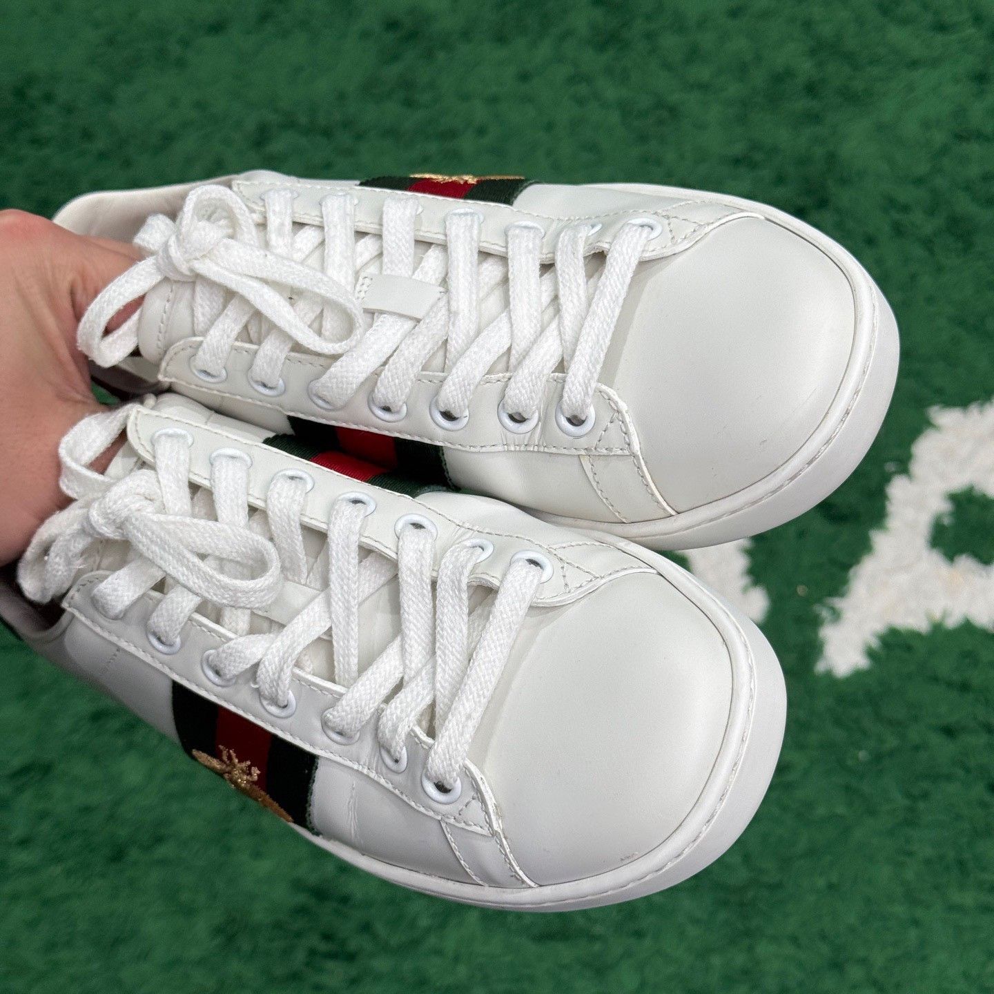 Gucci Gucci White Lowtop Sneakers us_5 Women Size US 5 / IT 35 - 6 Thumbnail