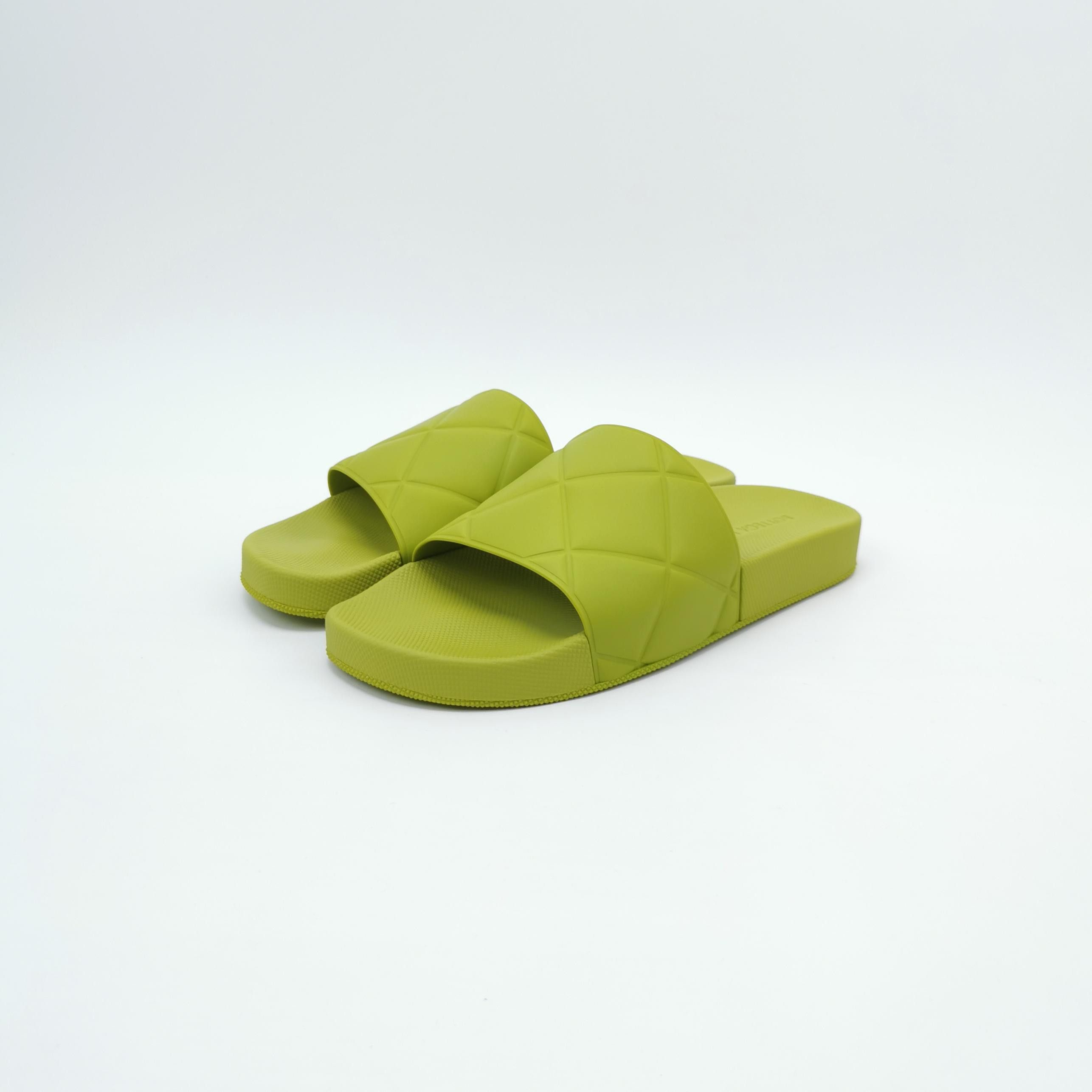 Bottega Veneta Bottega Veneta Intreccio Rubber Sliders 40 Size US 7 / EU 40 - 3 Thumbnail