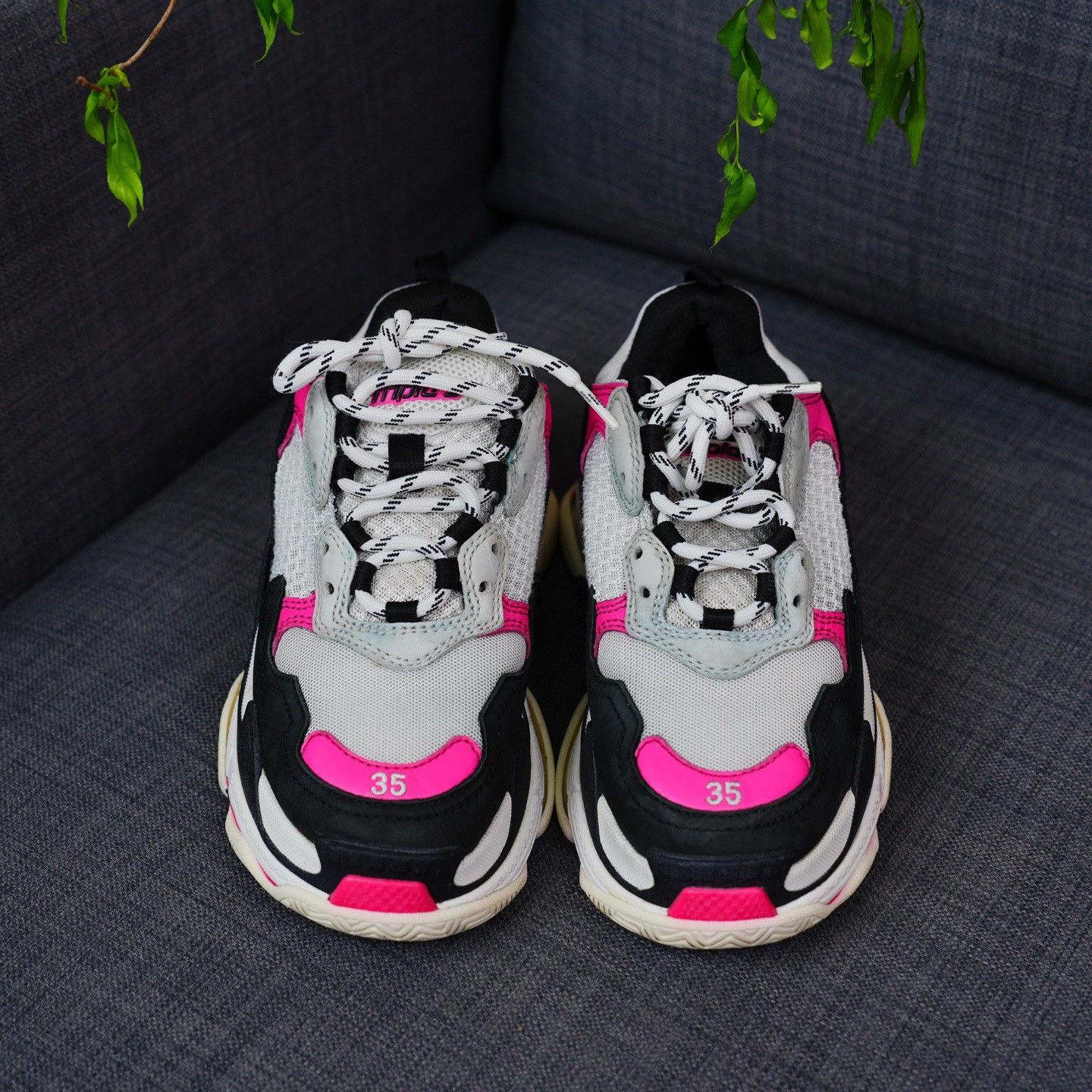 Balenciaga Balenciaga Pink Lowtop Sneakers us_5 Women Size US 5 / IT 35 - 4 Thumbnail