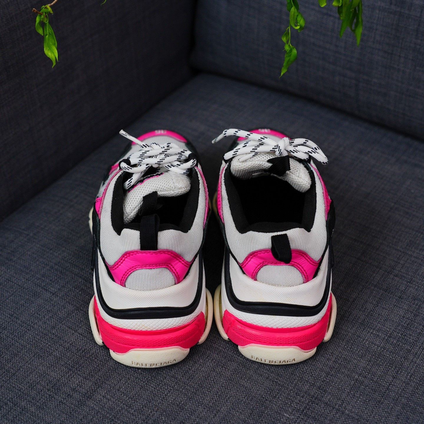 Balenciaga Balenciaga Pink Lowtop Sneakers us_5 Women Size US 5 / IT 35 - 5 Thumbnail