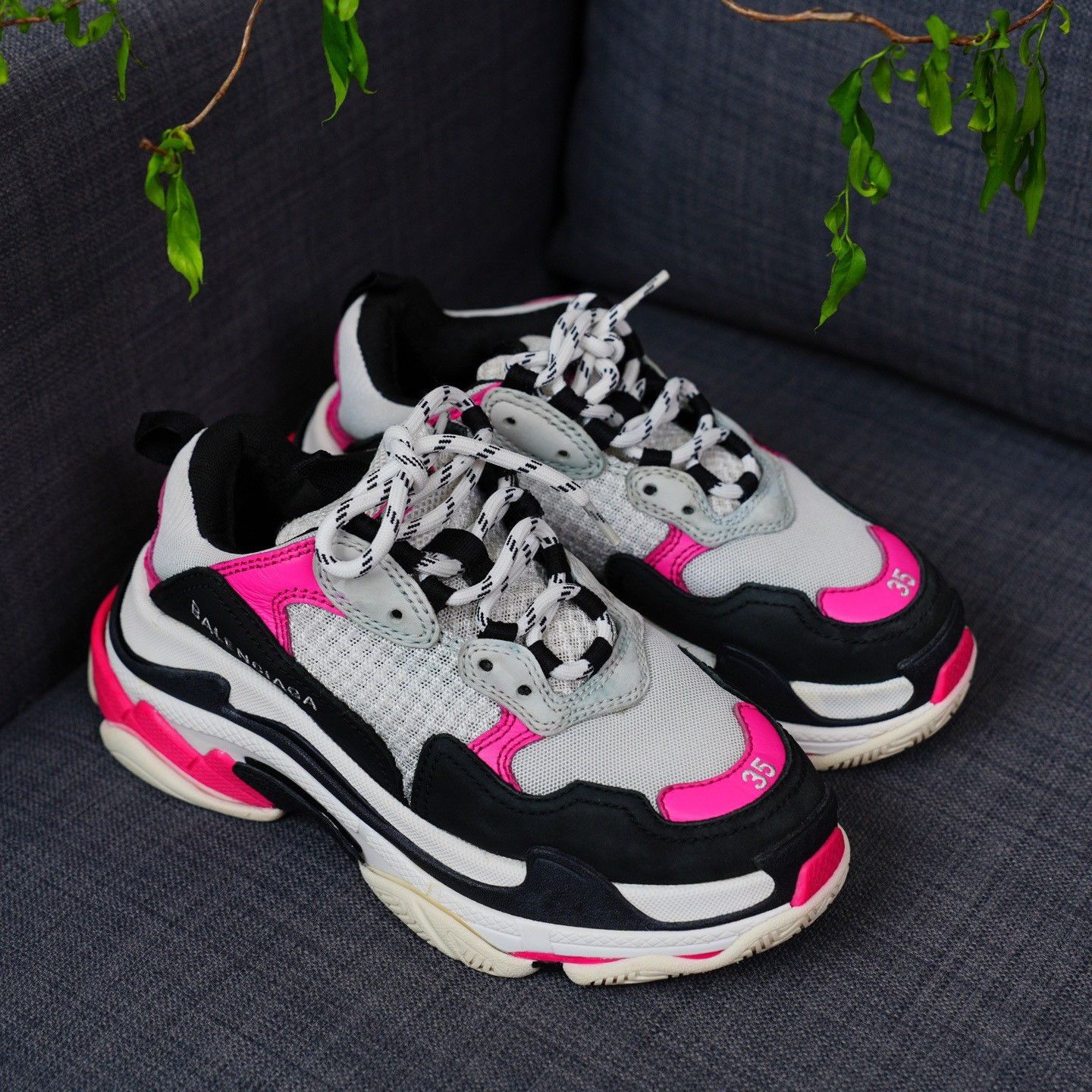 Balenciaga Balenciaga Pink Lowtop Sneakers us_5 Women Size US 5 / IT 35 - 6 Thumbnail
