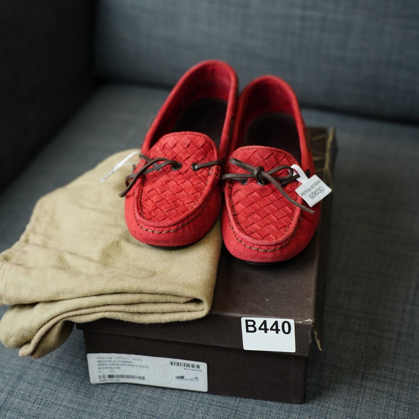 Bottega Veneta Bottega Veneta Red Lowtop Sneakers us_5 Women Size US 5 / IT 35 - 8 Thumbnail