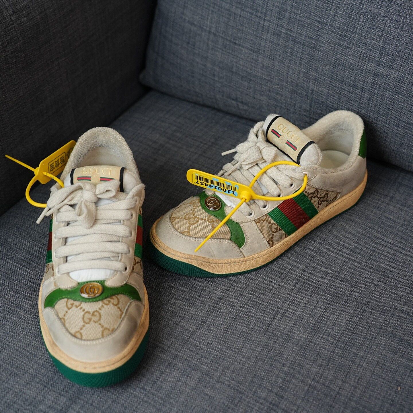 Gucci Gucci Distressed Green Lowtop Sneakers us_7 Women Size US 7 / IT 37 - 3 Thumbnail