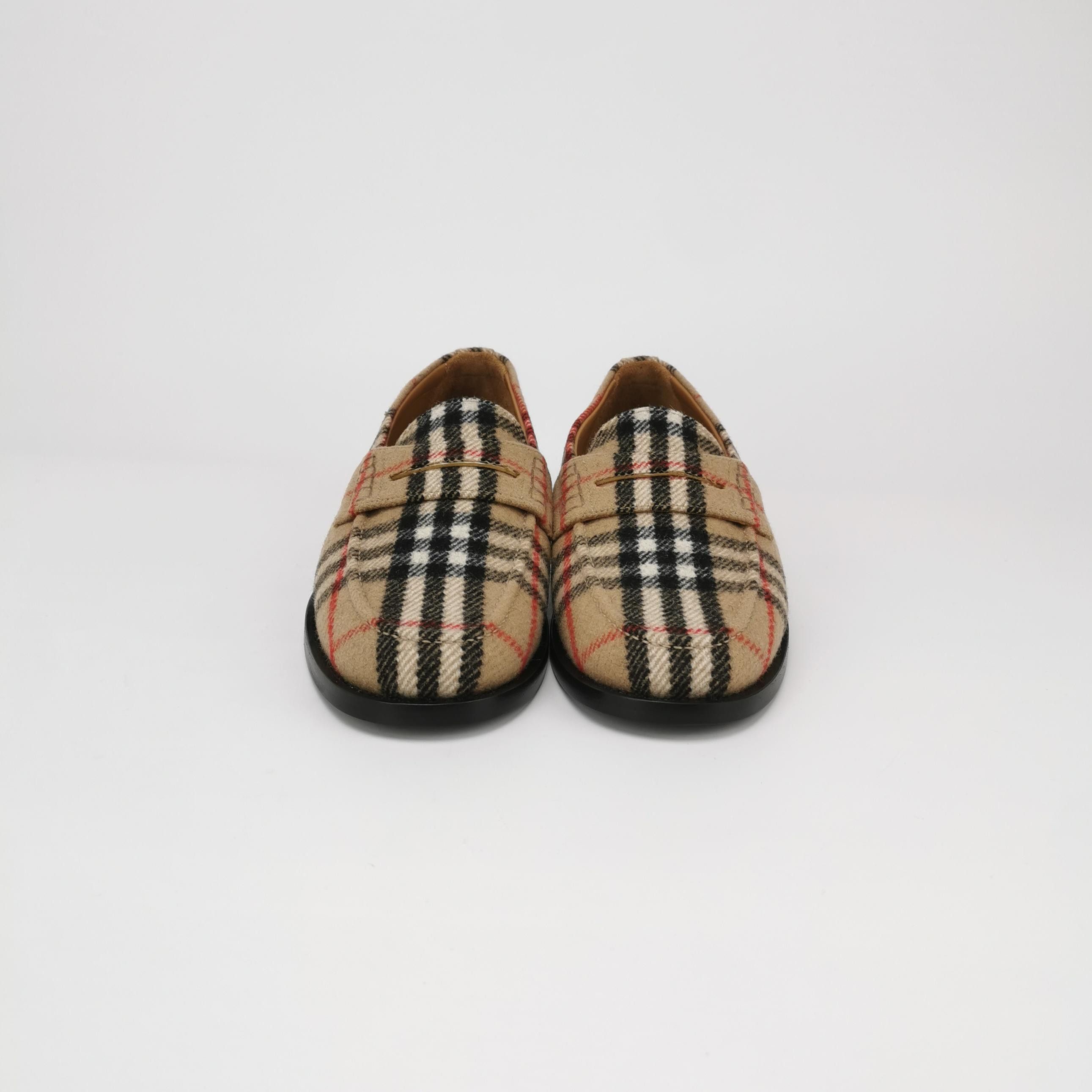 Burberry Burberry Hackney Check Loafers Size 39 Size US 6 / EU 39 - 4 Thumbnail