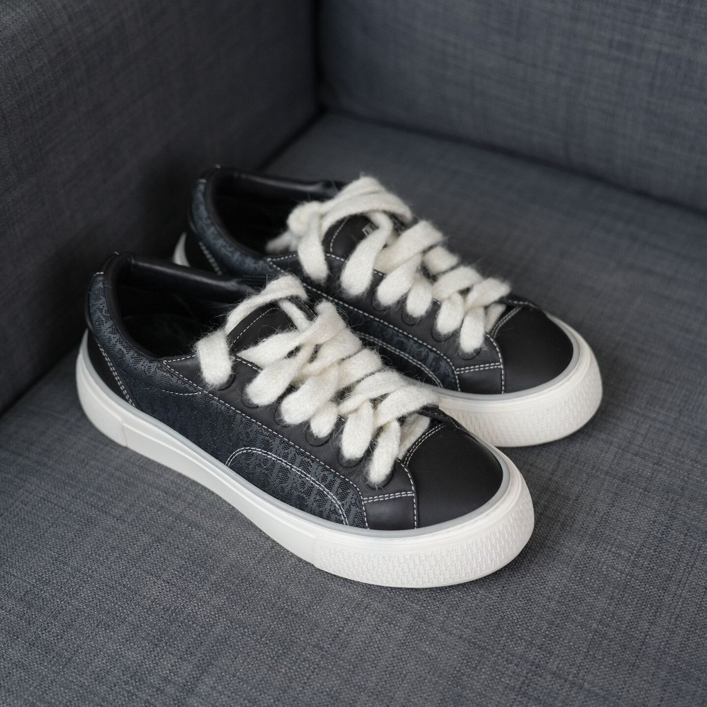 Dior Dior Black Lowtop Sneakers 7 Men Size US 7 / EU 40 - 5 Thumbnail