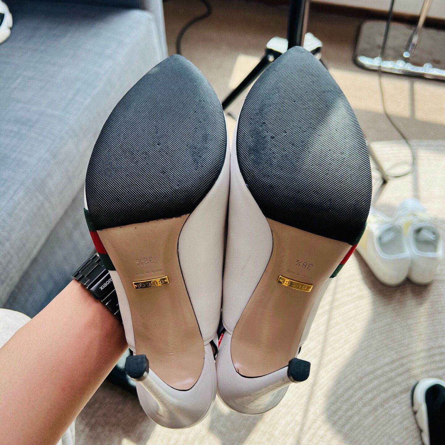 Gucci Gucci Embroidered White Lowtop Sneakers us_8-5 Women Size US 8.5 / IT 38.5 - 9 Thumbnail