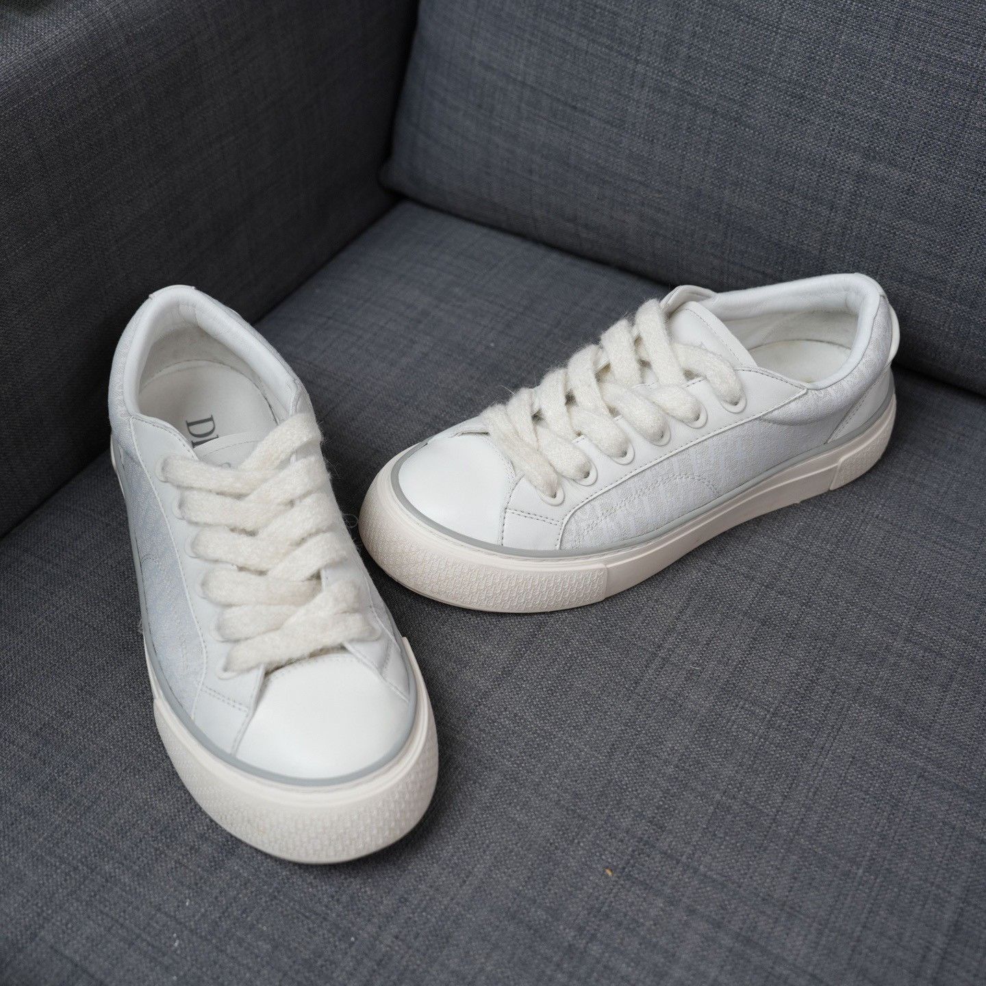 Dior Dior White Lowtop Sneakers 9 Men Size US 9 / EU 42 - 3 Thumbnail