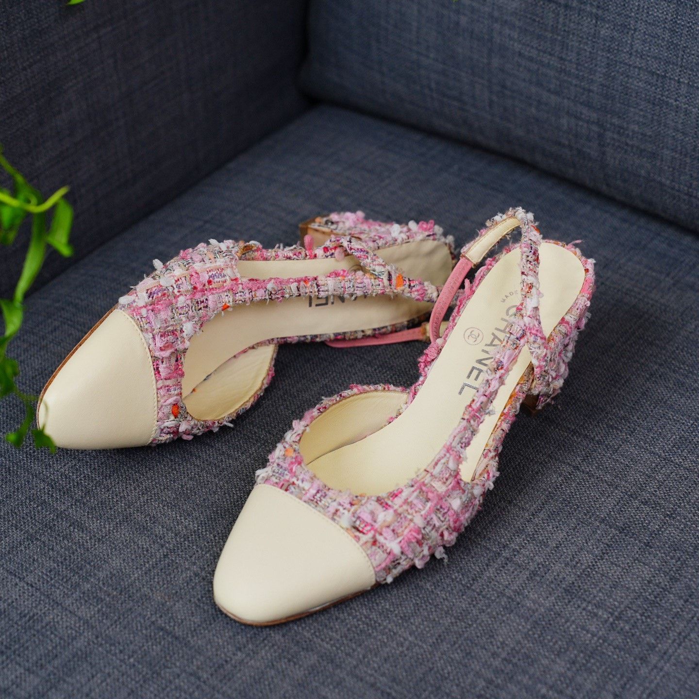 Chanel Chanel Knit Pink Sandals us_7-5 Women Size US 7.5 / IT 37.5 - 2 Thumbnail