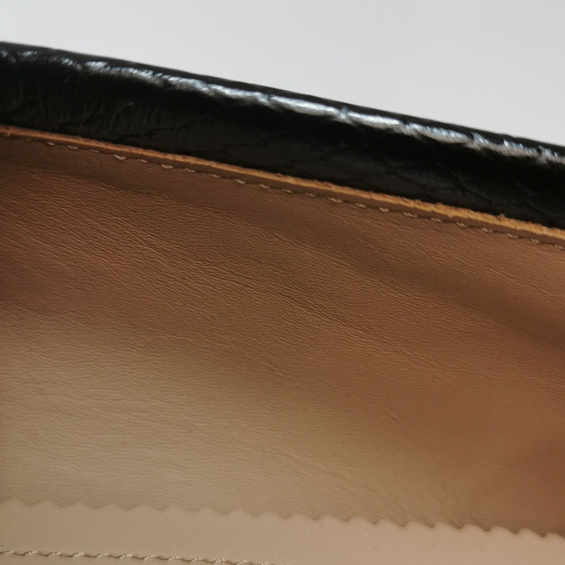 Salvatore Ferragamo Salvatore Ferragamo Textured Leather Loafers EU 42.5 Size US 9 / EU 42 - 9 Thumbnail