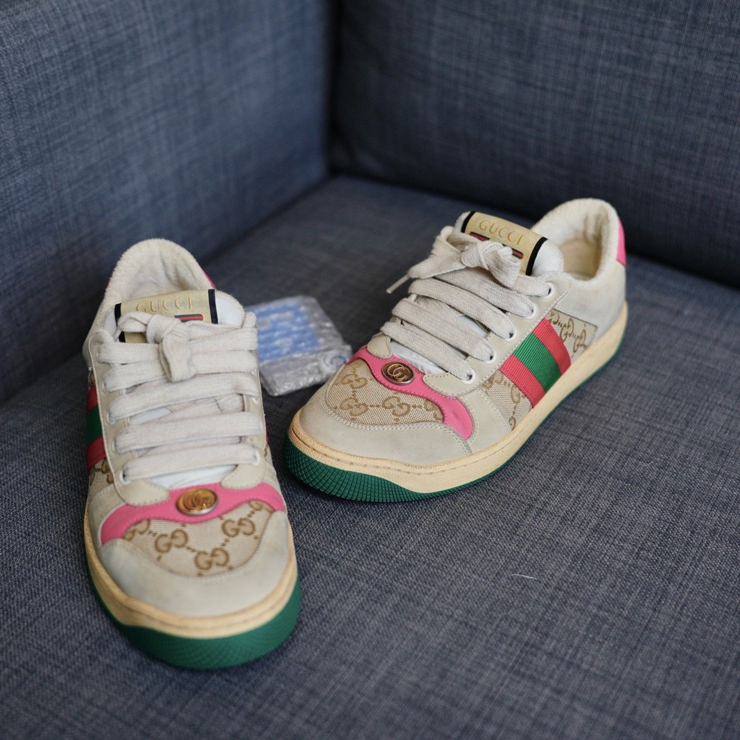 Gucci Gucci Distressed Pink Lowtop Sneakers us_7 Women Size US 7 / IT 37 - 3 Thumbnail