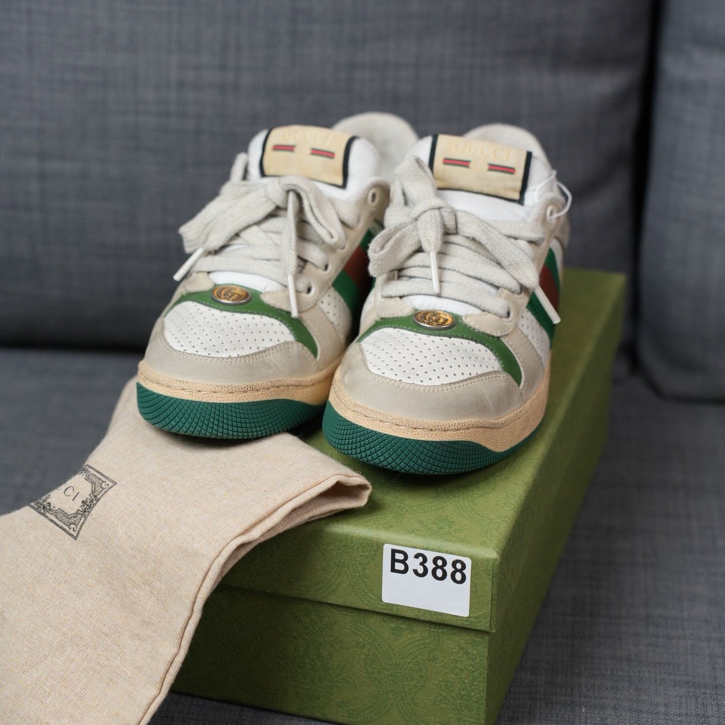 Gucci Gucci Distressed Green Lowtop Sneakers us_7 Women Size US 7 / IT 37 - 8 Thumbnail